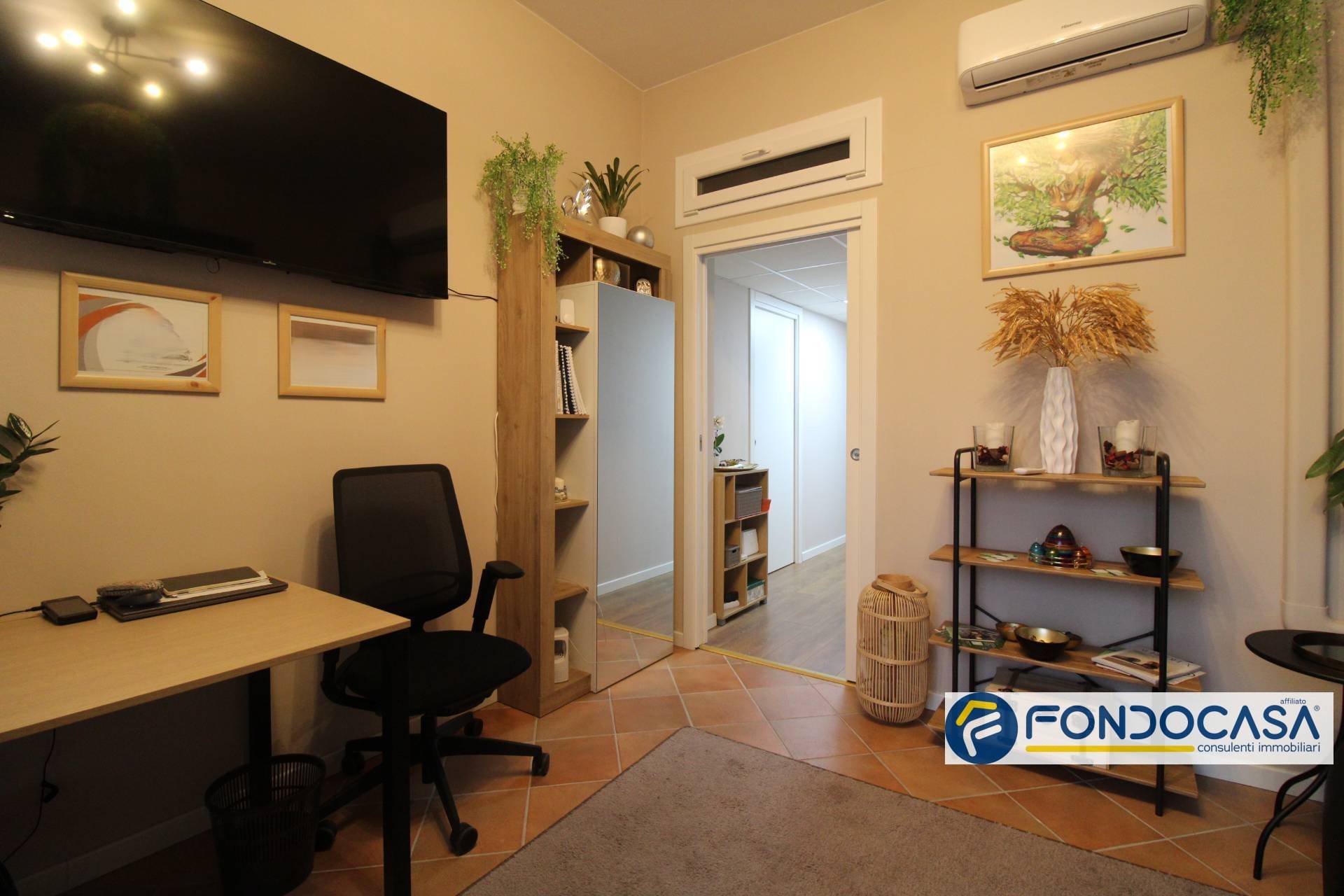 Locale commerciale in vendita a Ponsacco