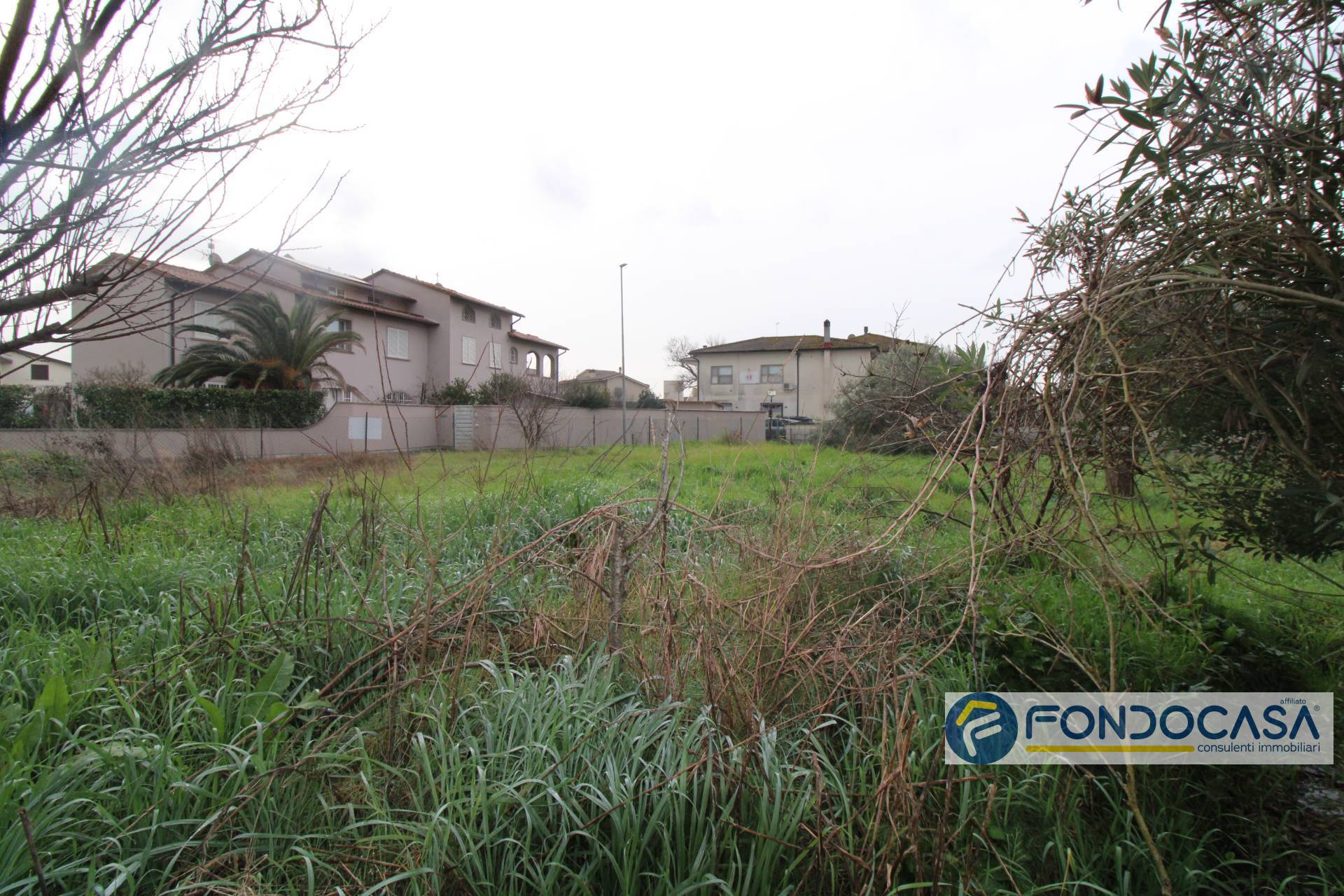 Terreno edificabile in vendita a Pontedera, Santa Lucia