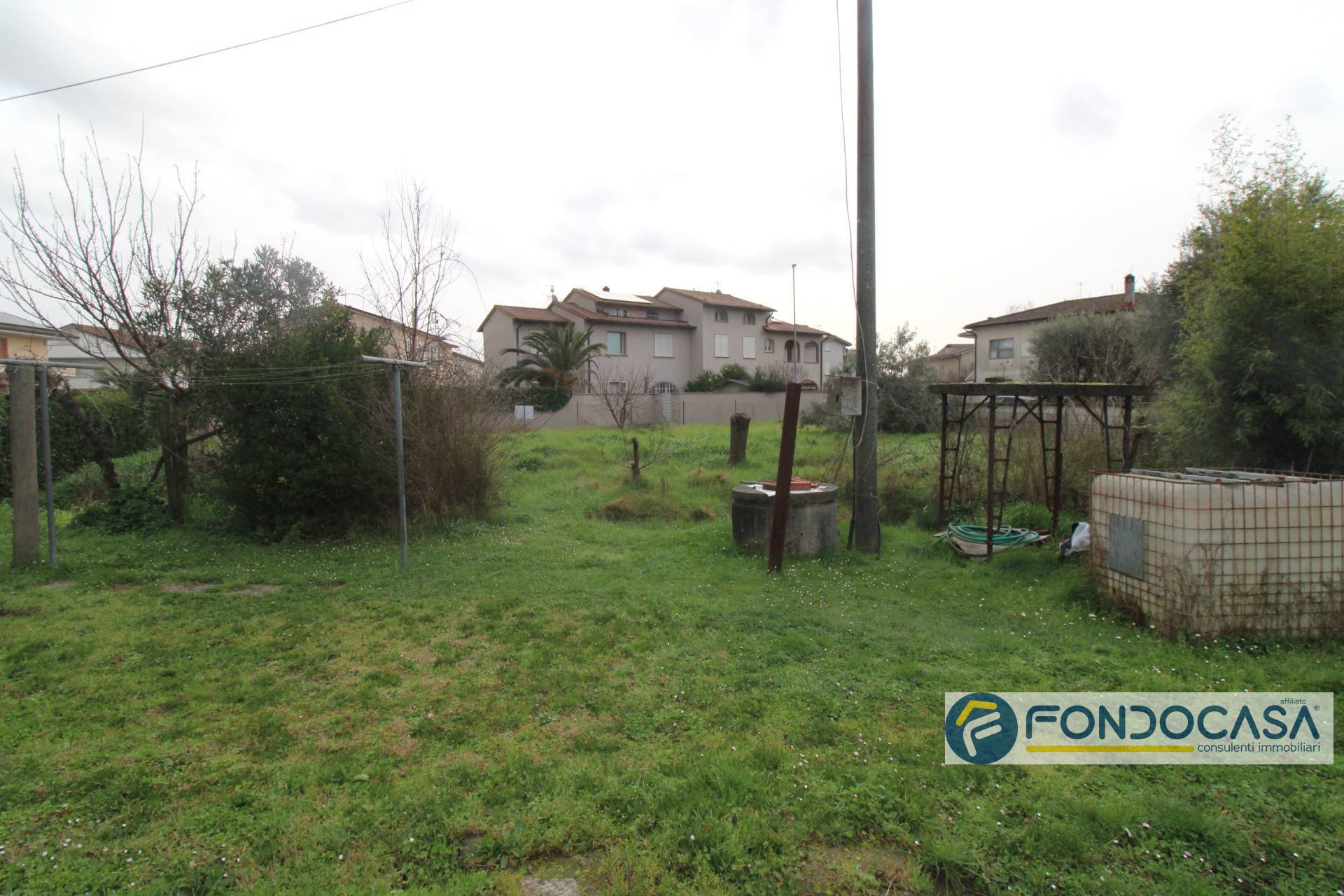 Terreno edificabile in vendita a Pontedera, Santa Lucia