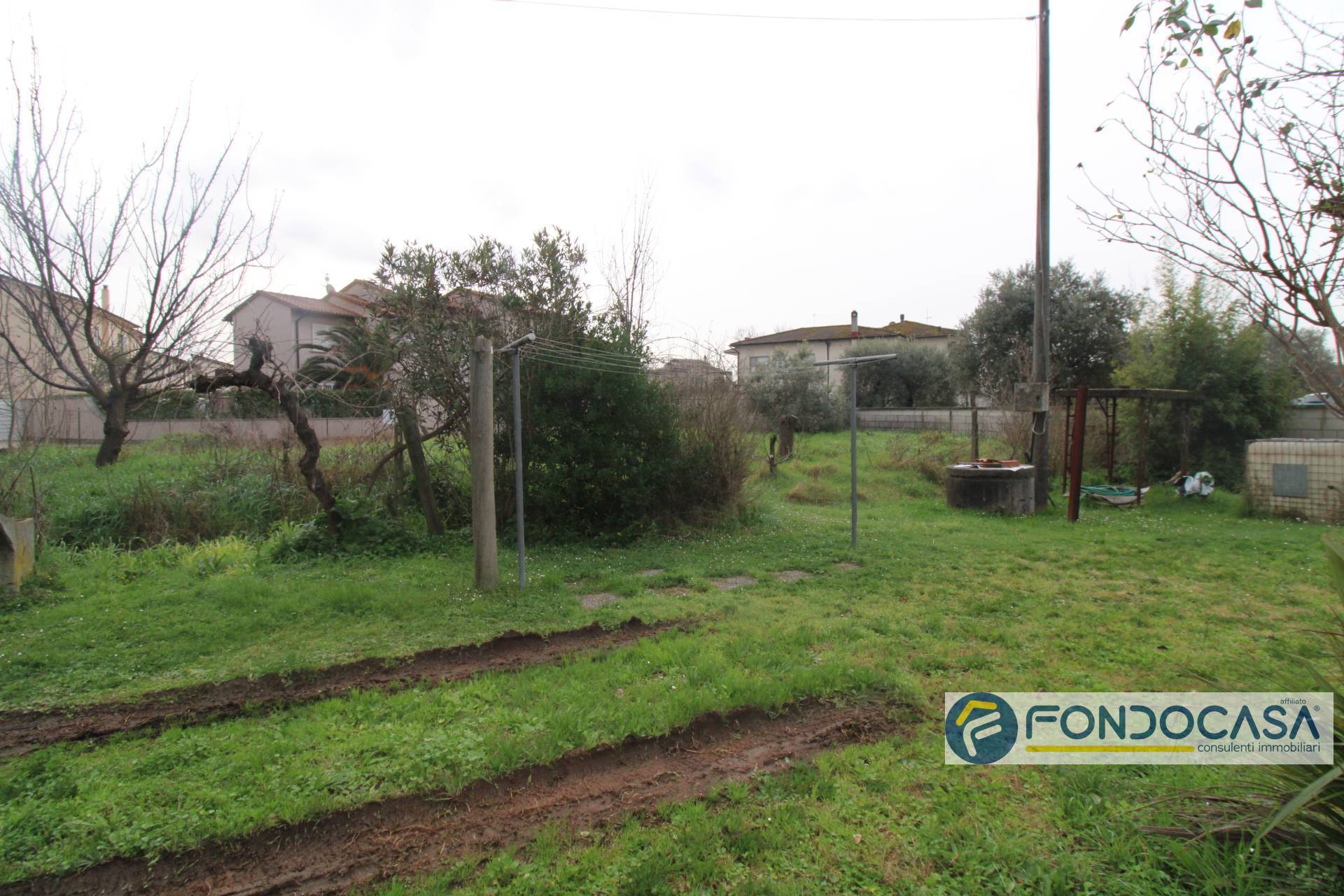 Terreno edificabile in vendita a Pontedera, Santa Lucia