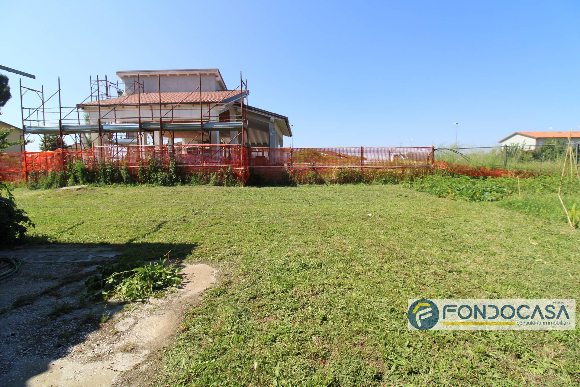 Magazzino in vendita a Castelfranco di Sotto