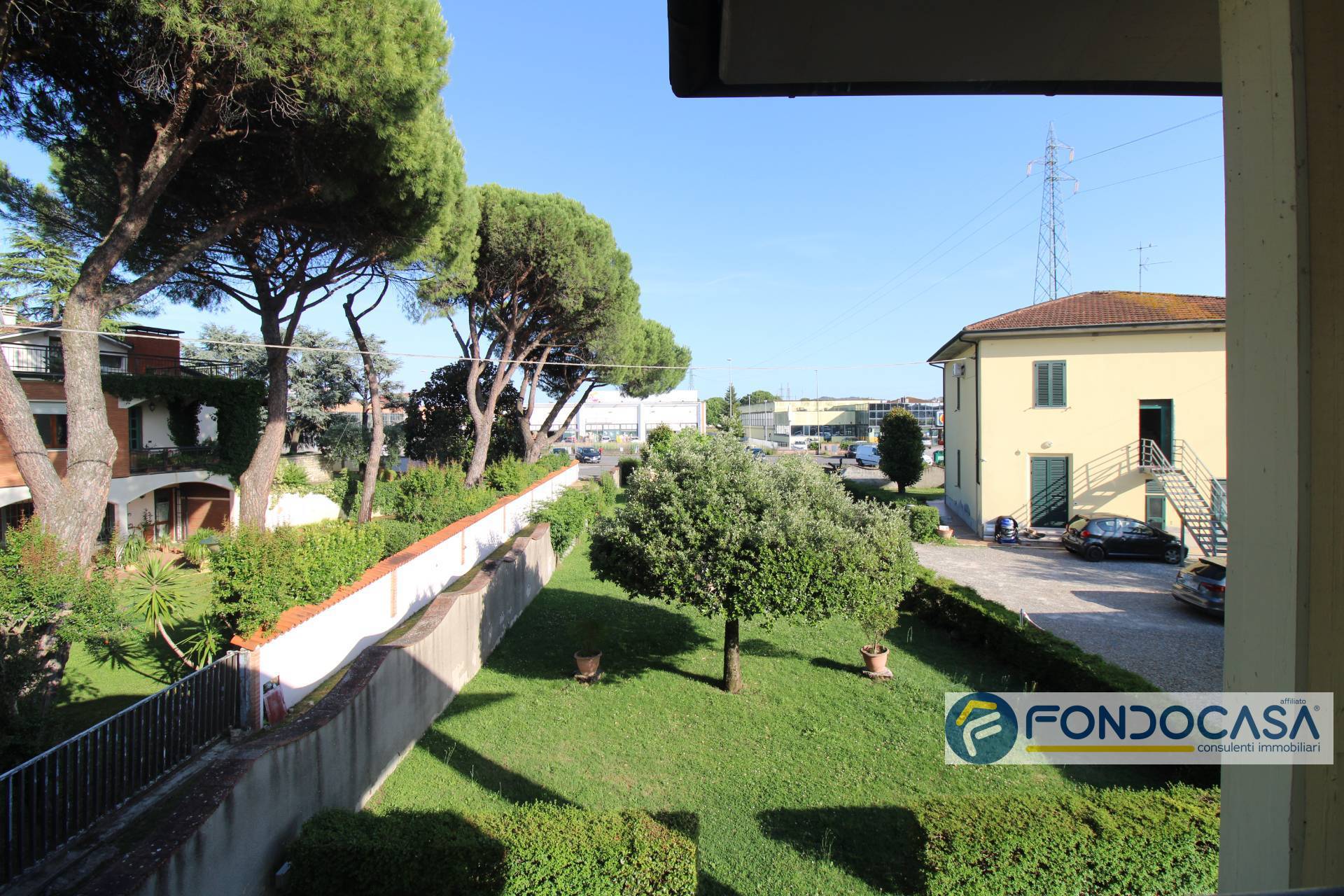Villa bifamiliare in vendita a Castelfranco di Sotto