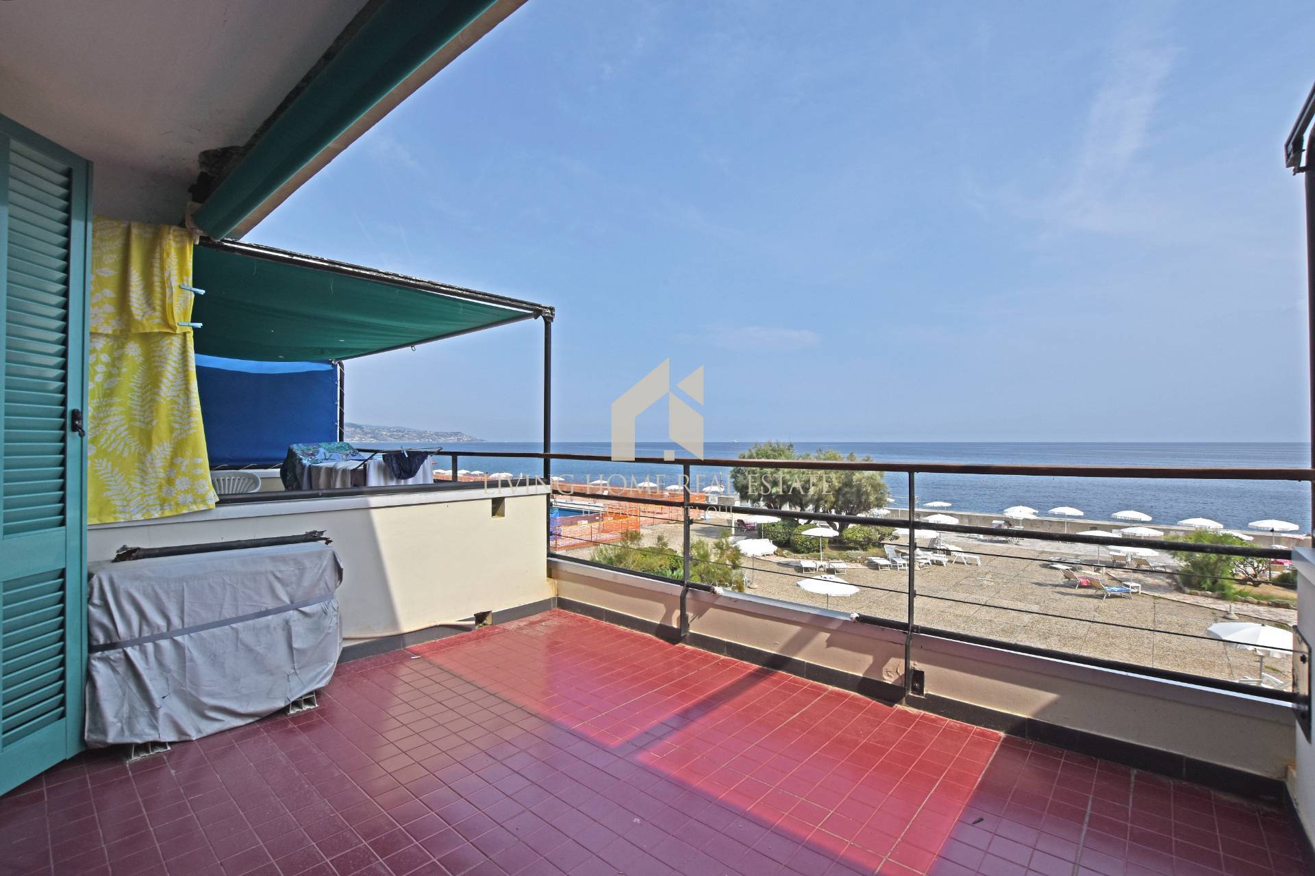 Appartamento in vendita a Sanremo, Capo Nero