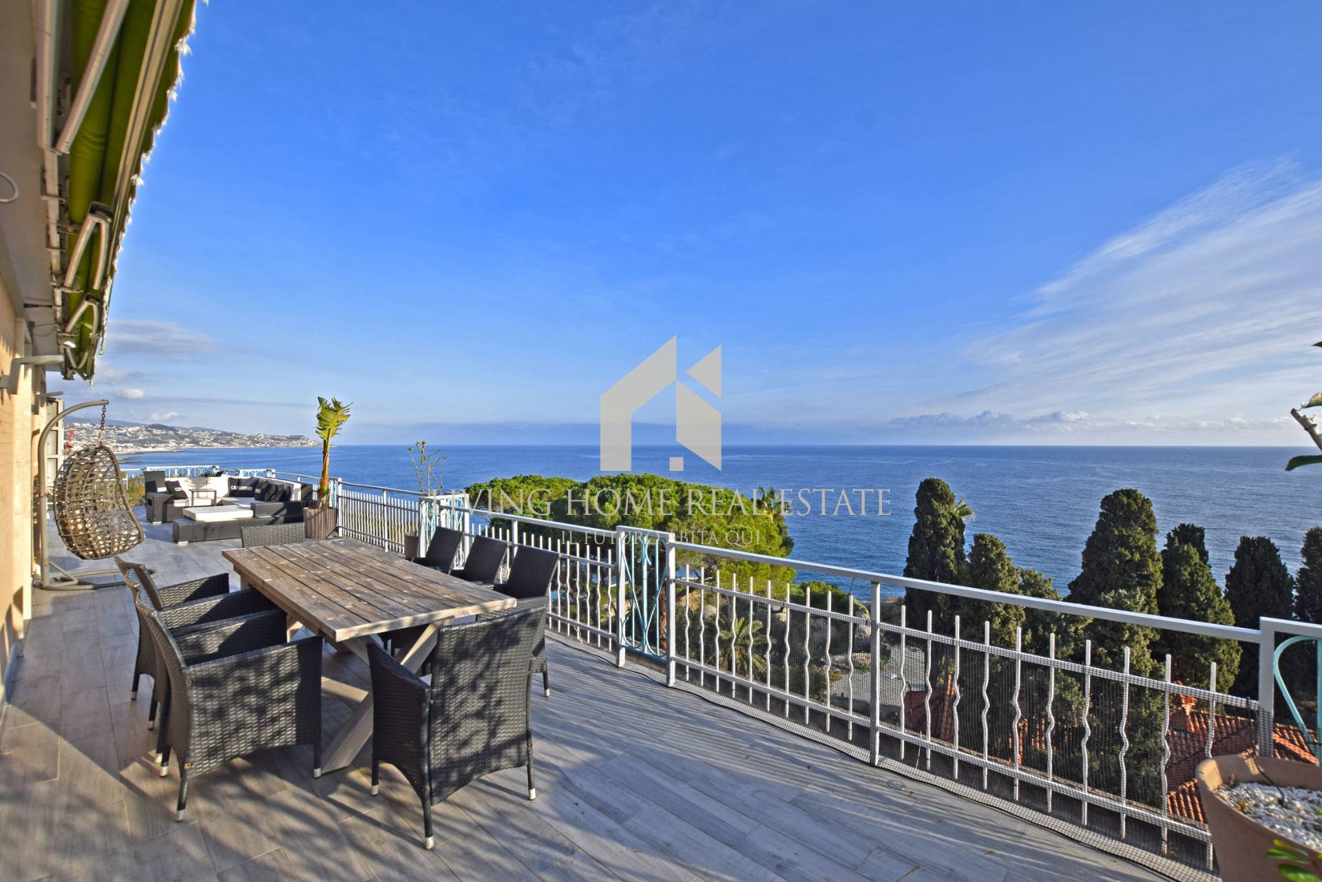 Appartamento in vendita a Sanremo, Capo Nero