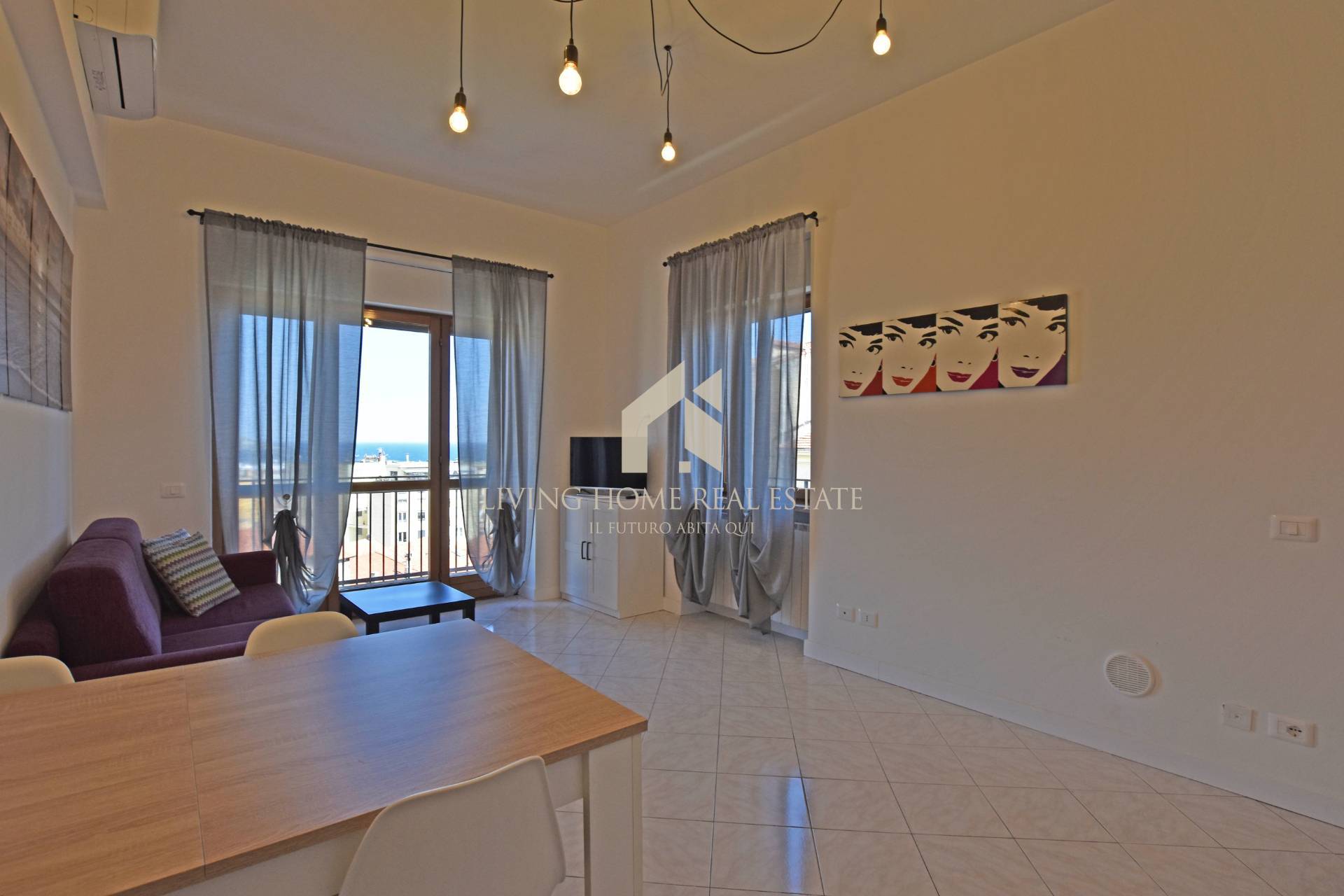 Appartamento in vendita a Sanremo, Corso Inglesi