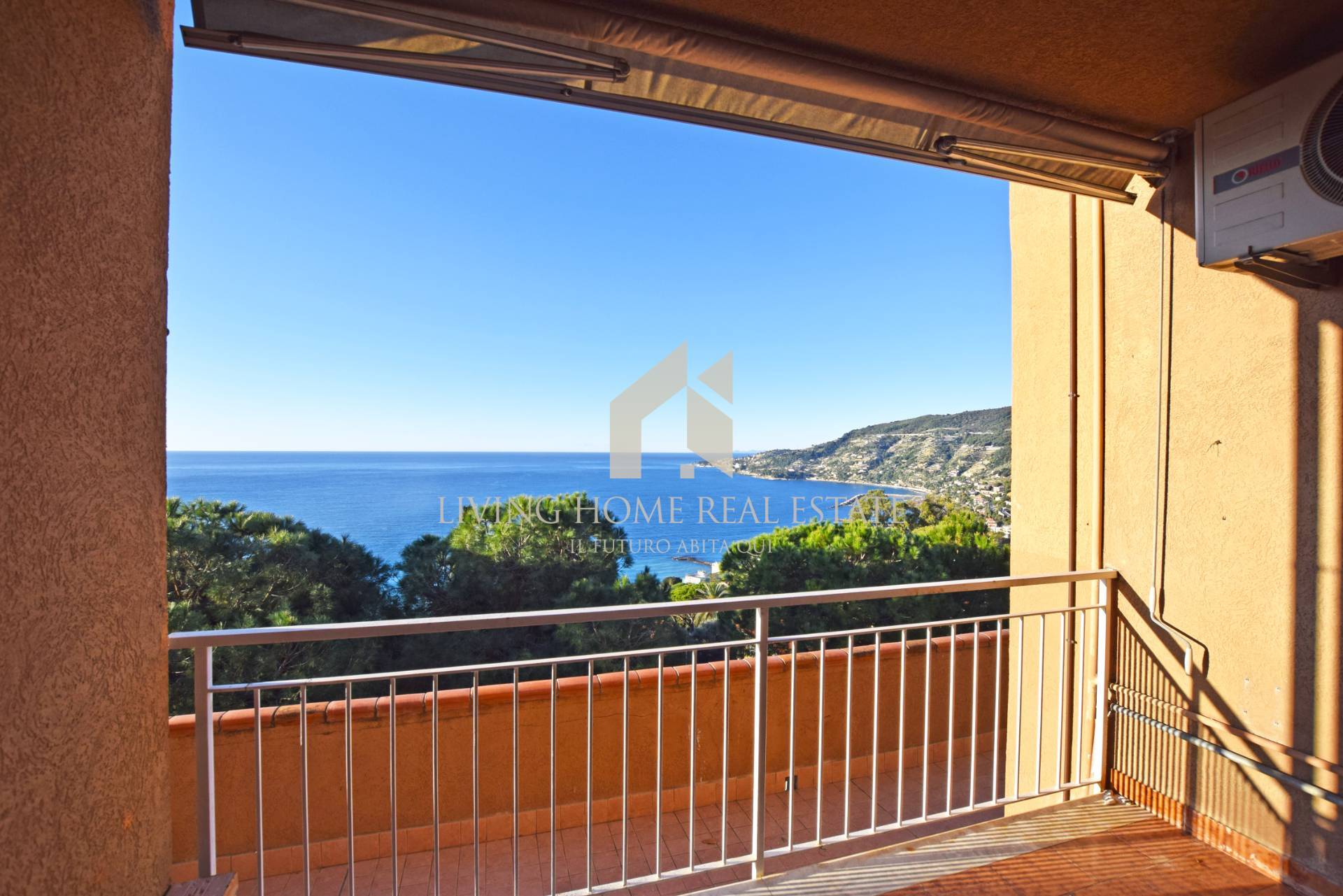 Appartamento in vendita a Ospedaletti