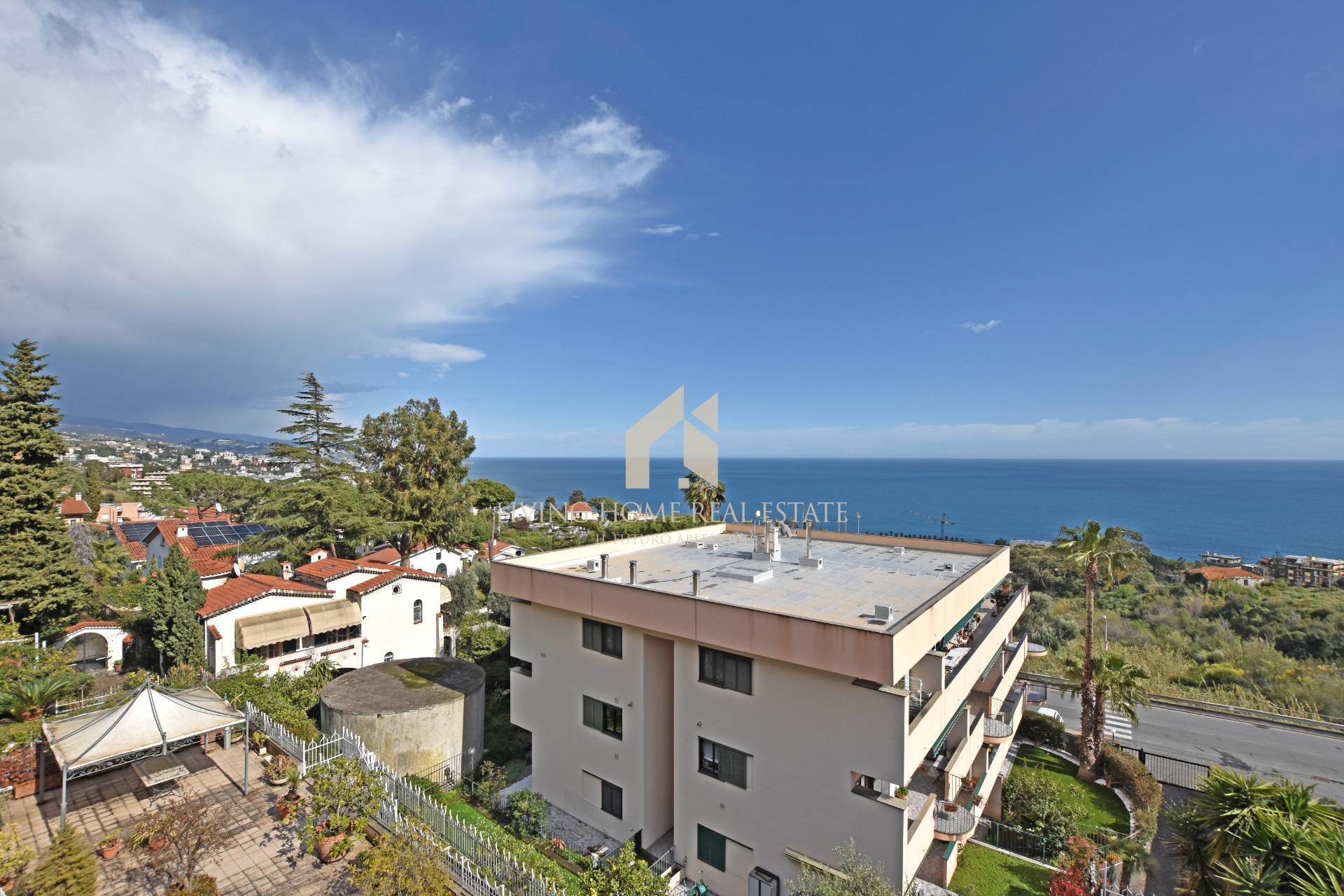 Appartamento in vendita a Sanremo, Foce