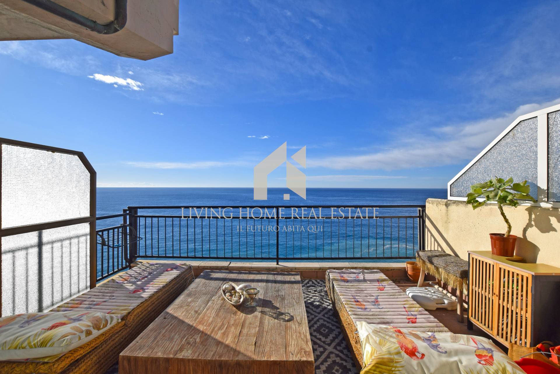 Appartamento in vendita a Ospedaletti