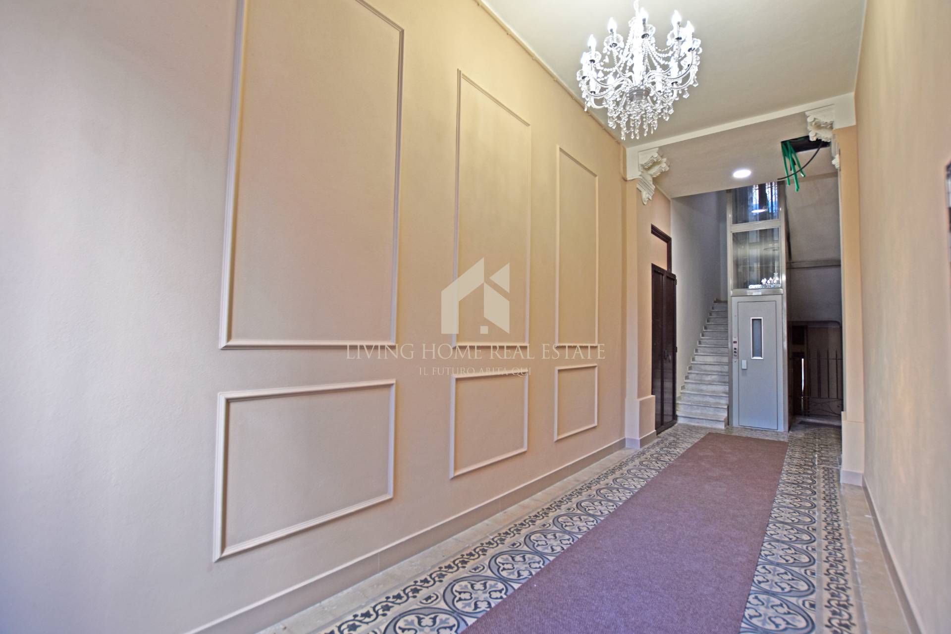 Mansarda in vendita a Sanremo, Centro - Marina