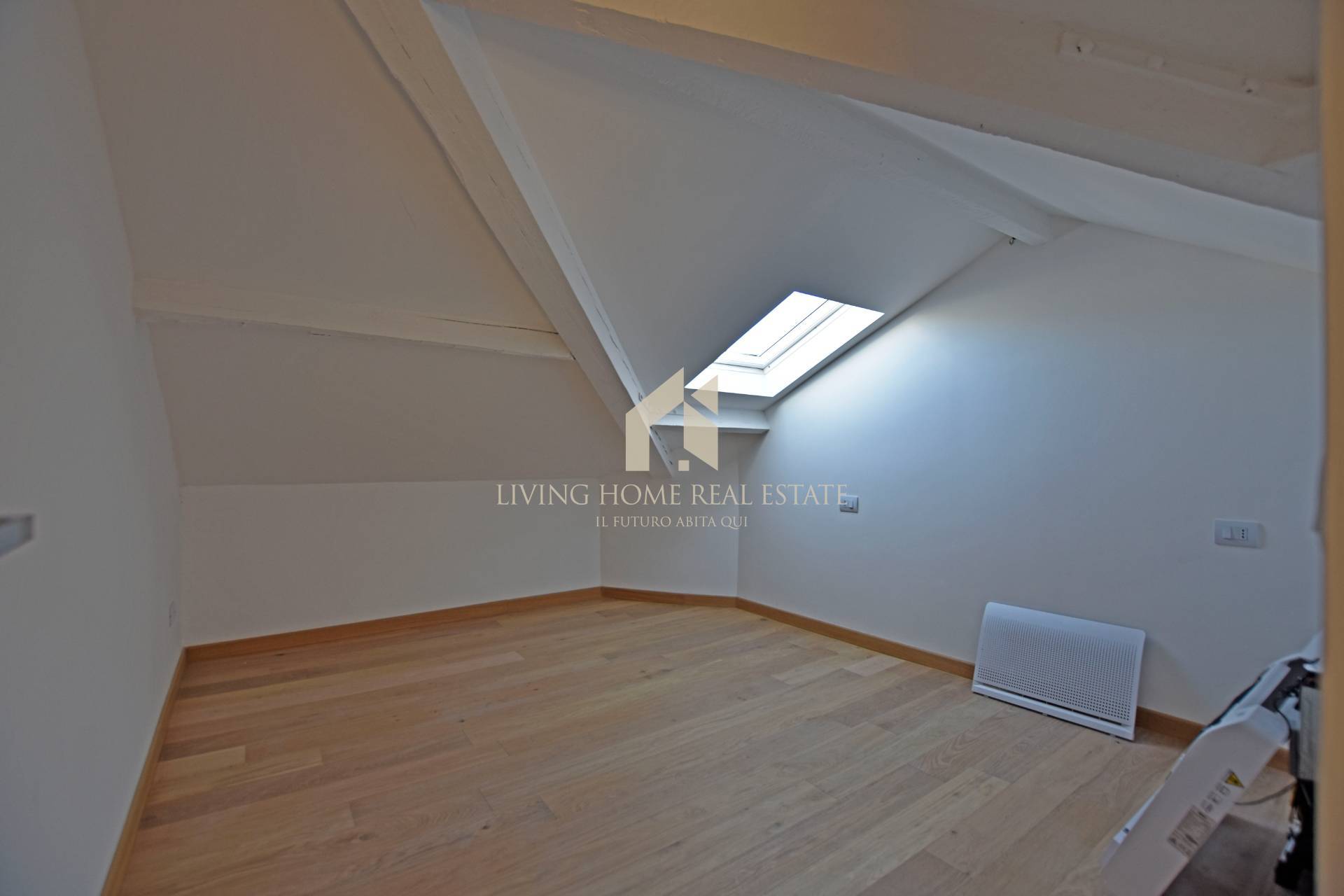 Mansarda in vendita a Sanremo, Centro - Marina