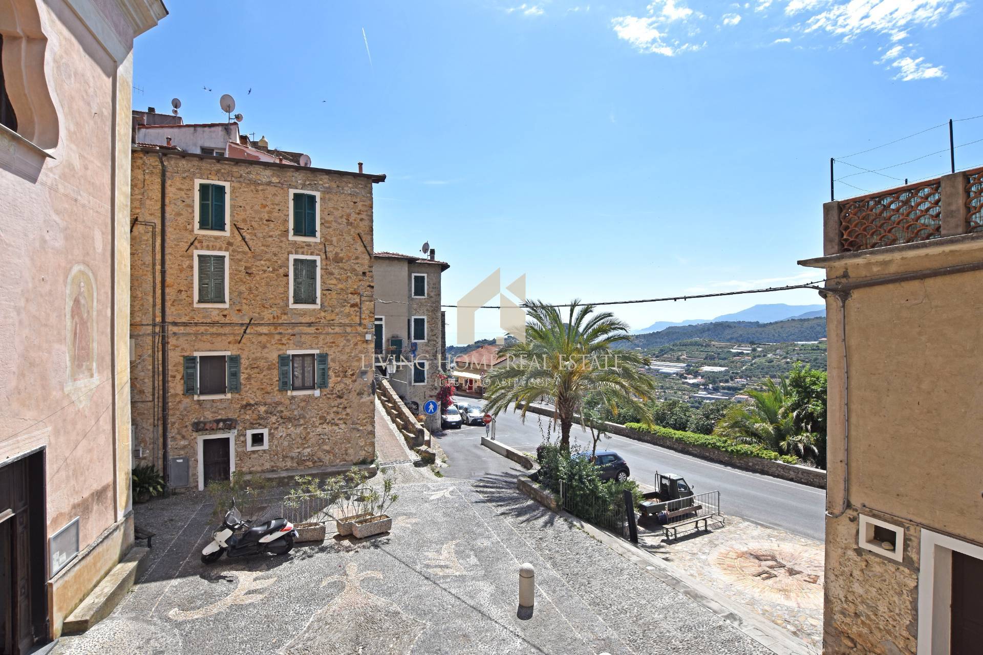 Appartamento in vendita a Bordighera, Sasso