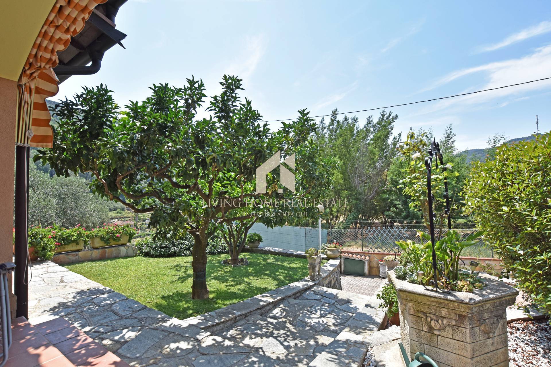 Villa in vendita a Dolceacqua