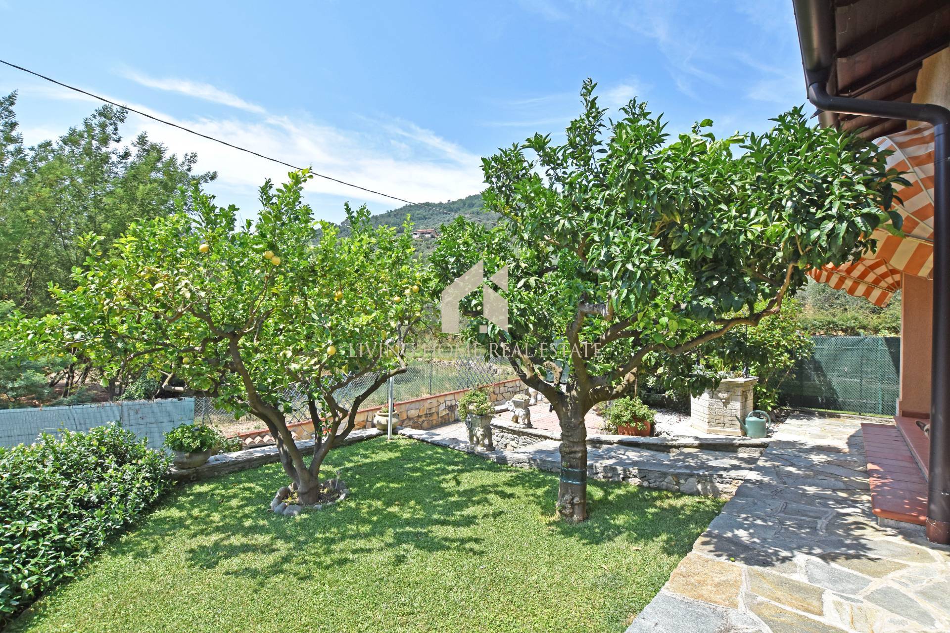 Villa in vendita a Dolceacqua