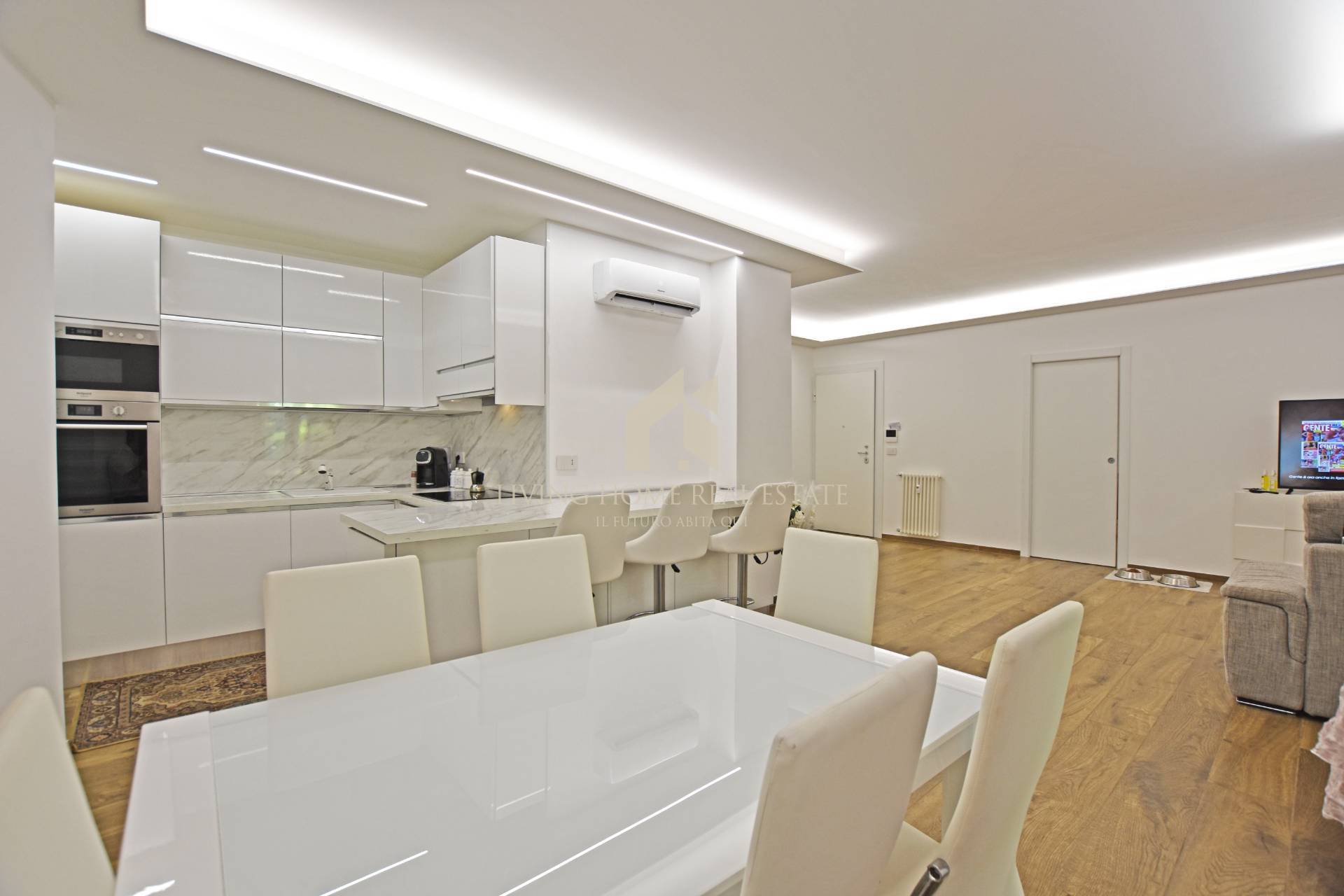 Appartamento in vendita a Sanremo, Centro - Marina