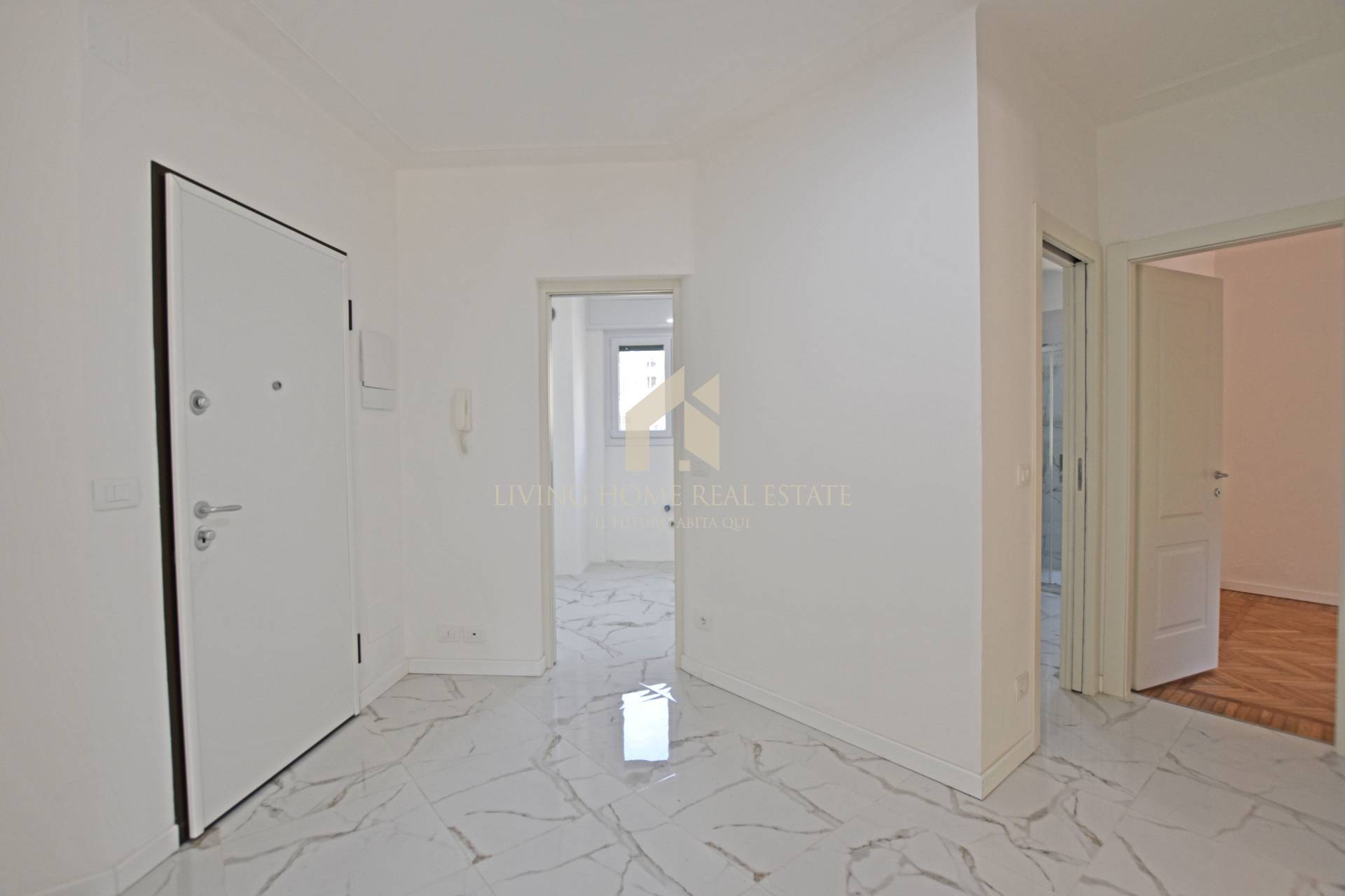 Appartamento in vendita a Sanremo, Corso Inglesi