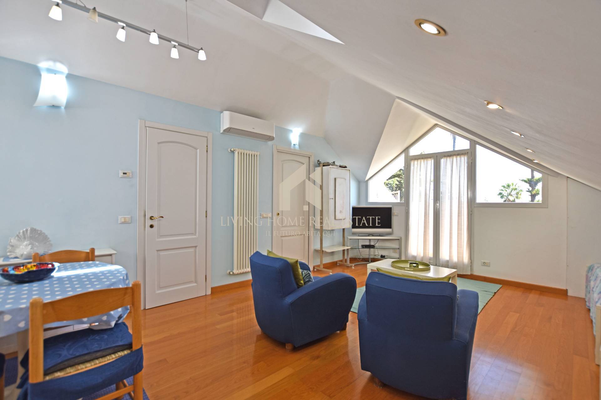 Villa in vendita a Sanremo, Foce