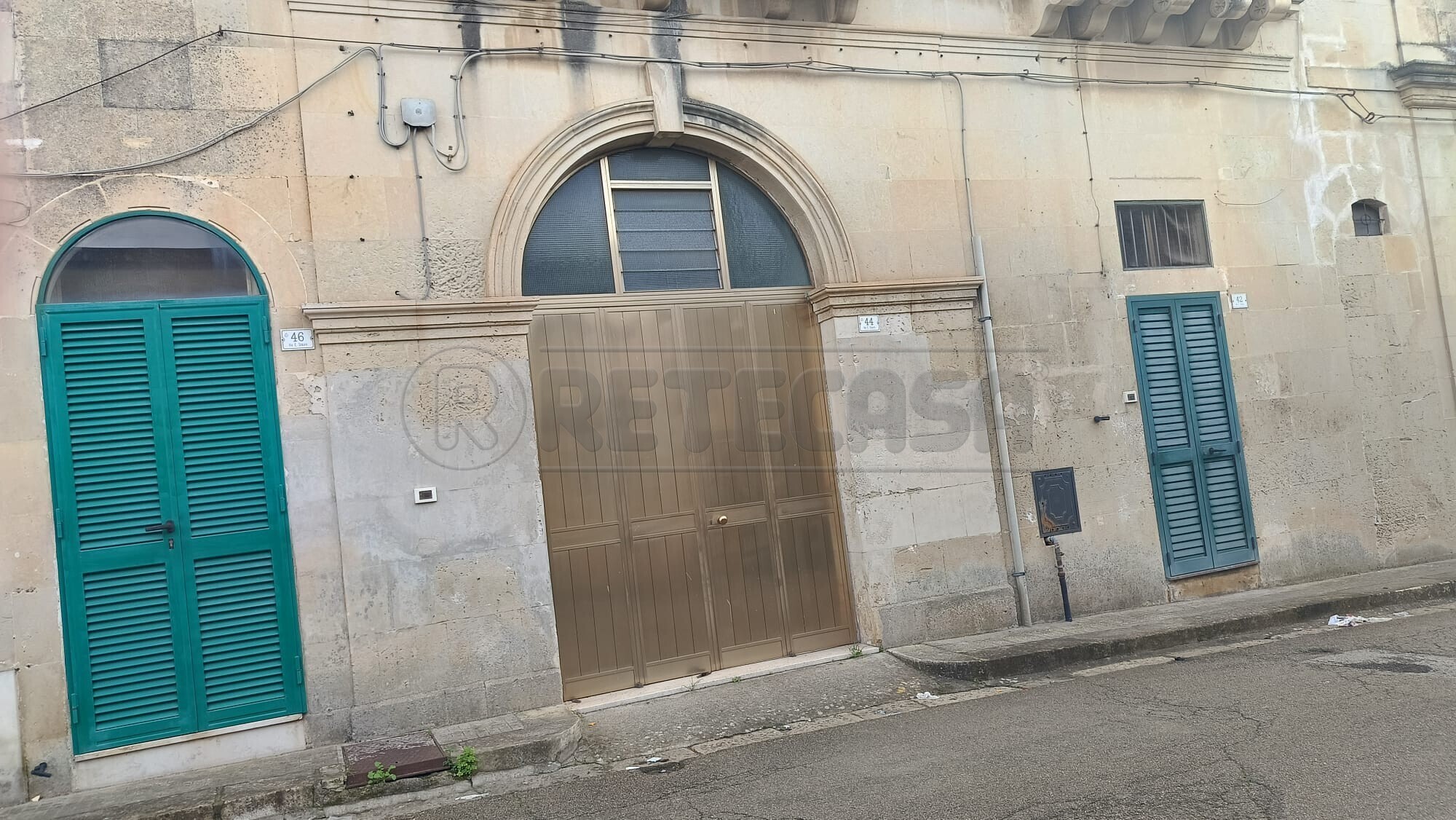 Trilocale da ristrutturare in via scauro 42, Scorrano