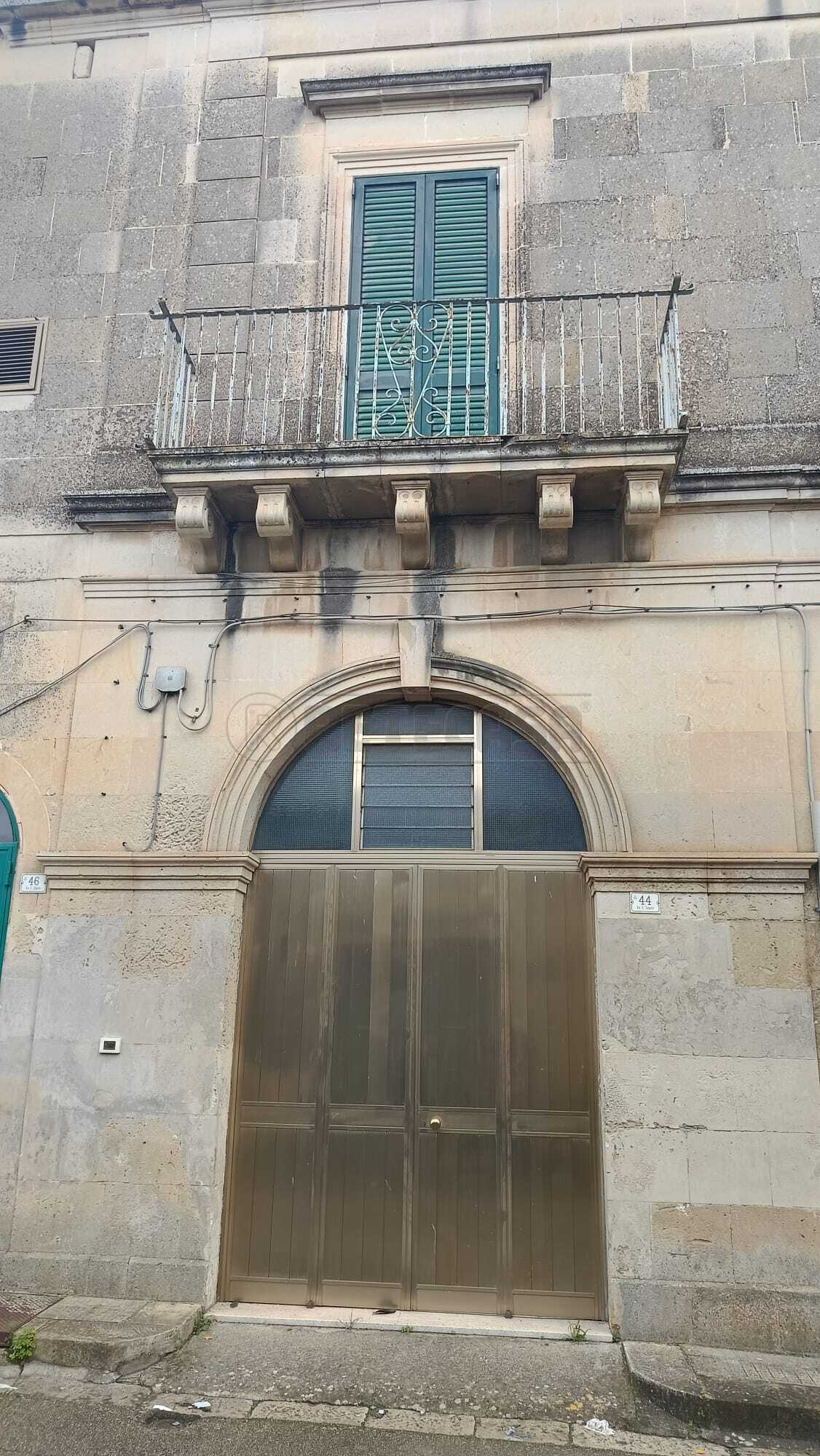 Quadrilocale da ristrutturare in via marco emilio scauro 44, Scorrano