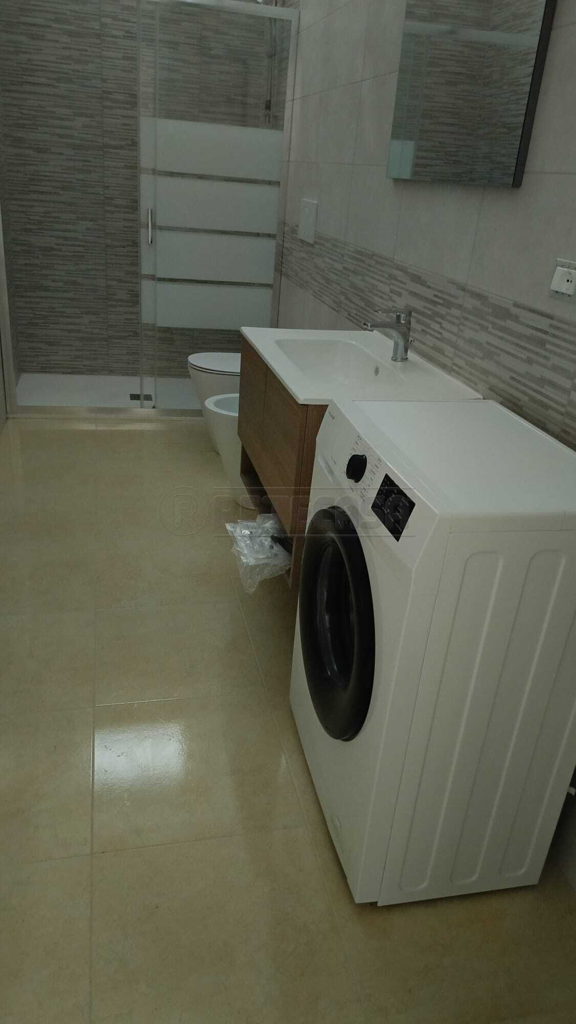 Casa indipendente ristrutturata in via raffaele palma 19, Maglie