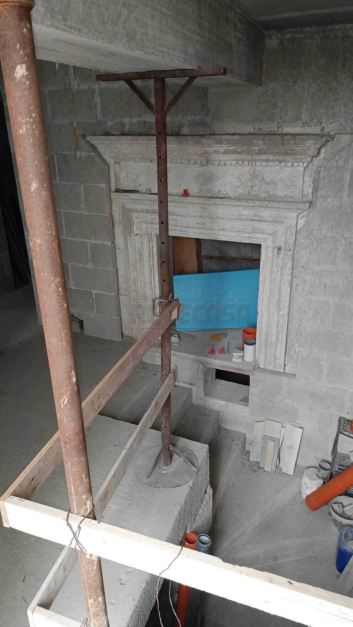 Casa indipendente con terrazzo in via le site 11, Cursi