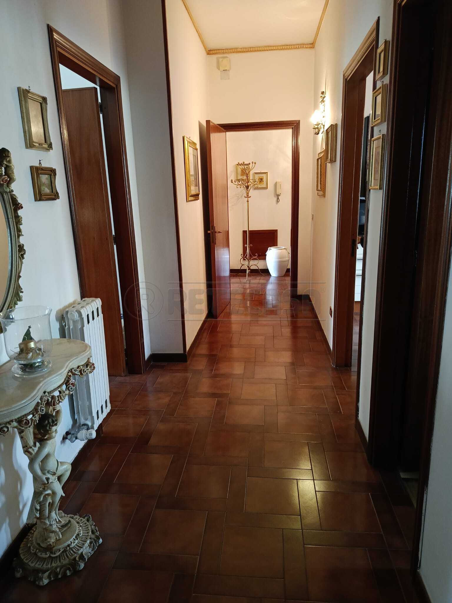 Appartamento in vendita in via salvatore fitto 64, Maglie