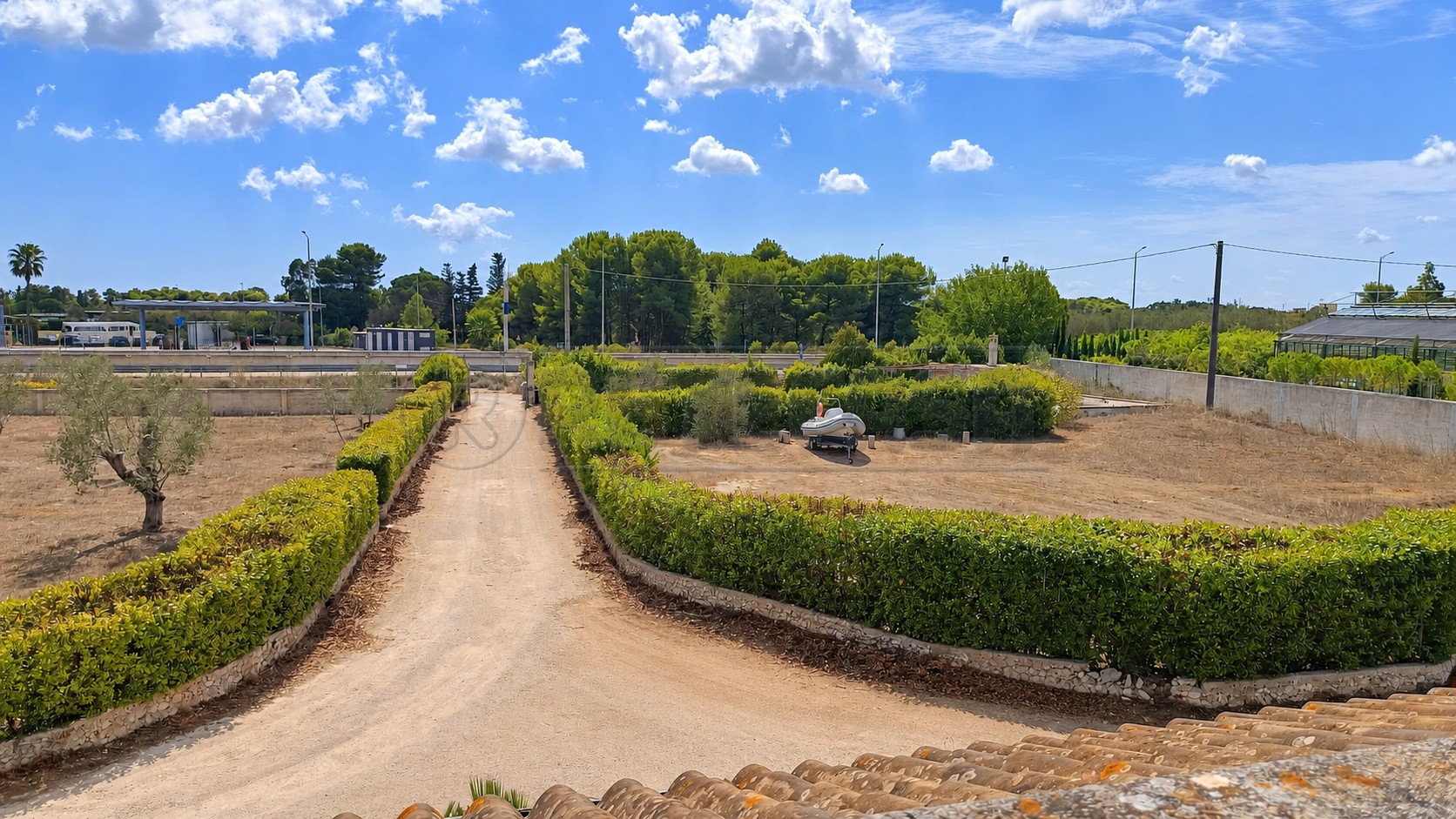 Villa con giardino in strada statale 16 adriatica, Muro Leccese