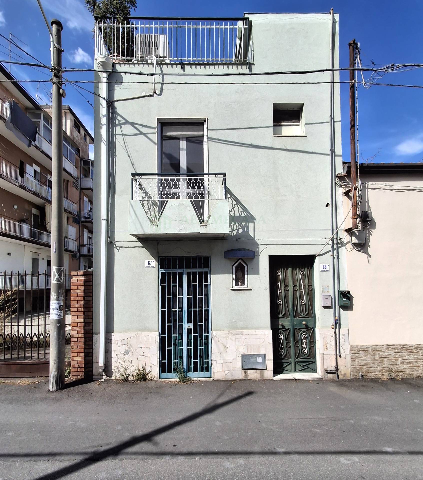 Casa singola in vendita a Catania, Via Leucatia - via del Bosco