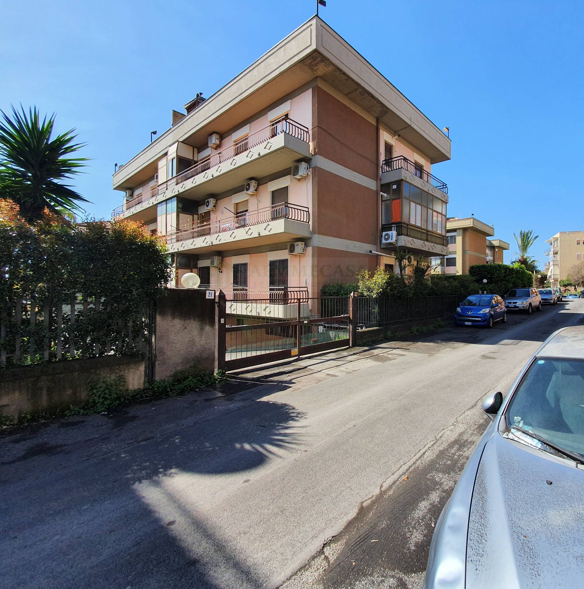 Appartamento in vendita a Catania, Via Leucatia - via del Bosco