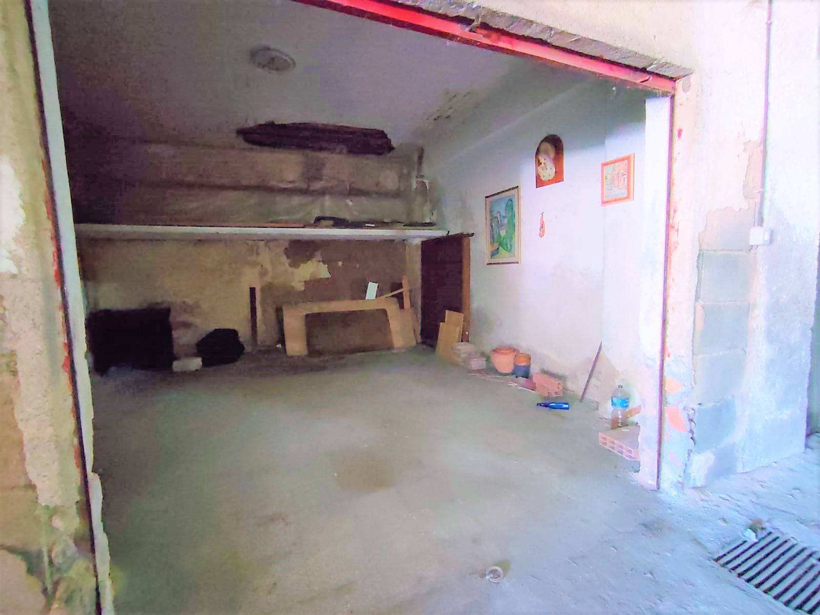 Box o garage in vendita a Catania, Via Leucatia - via del Bosco