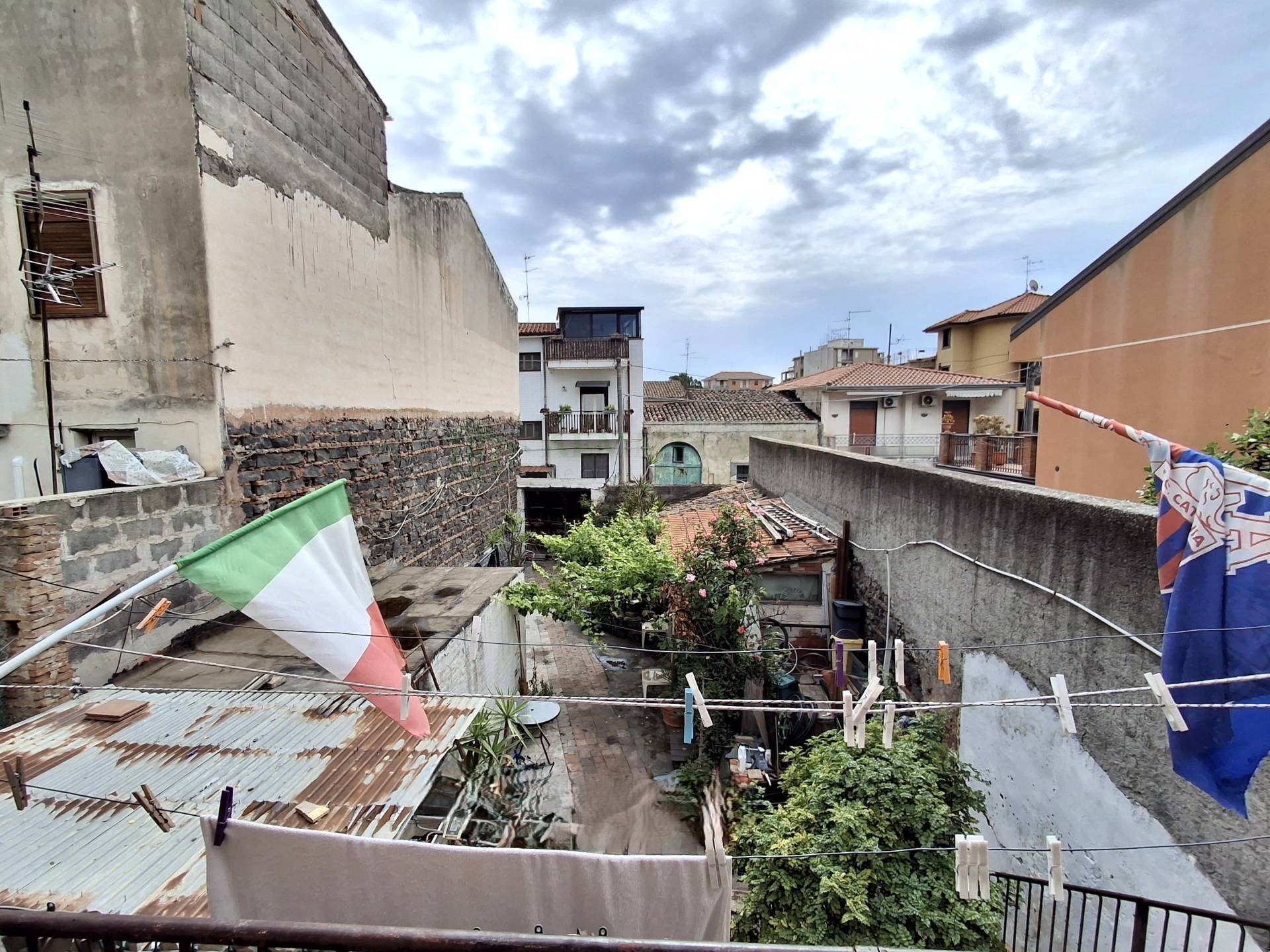 Casa singola in vendita a Catania, Via Leucatia - via del Bosco