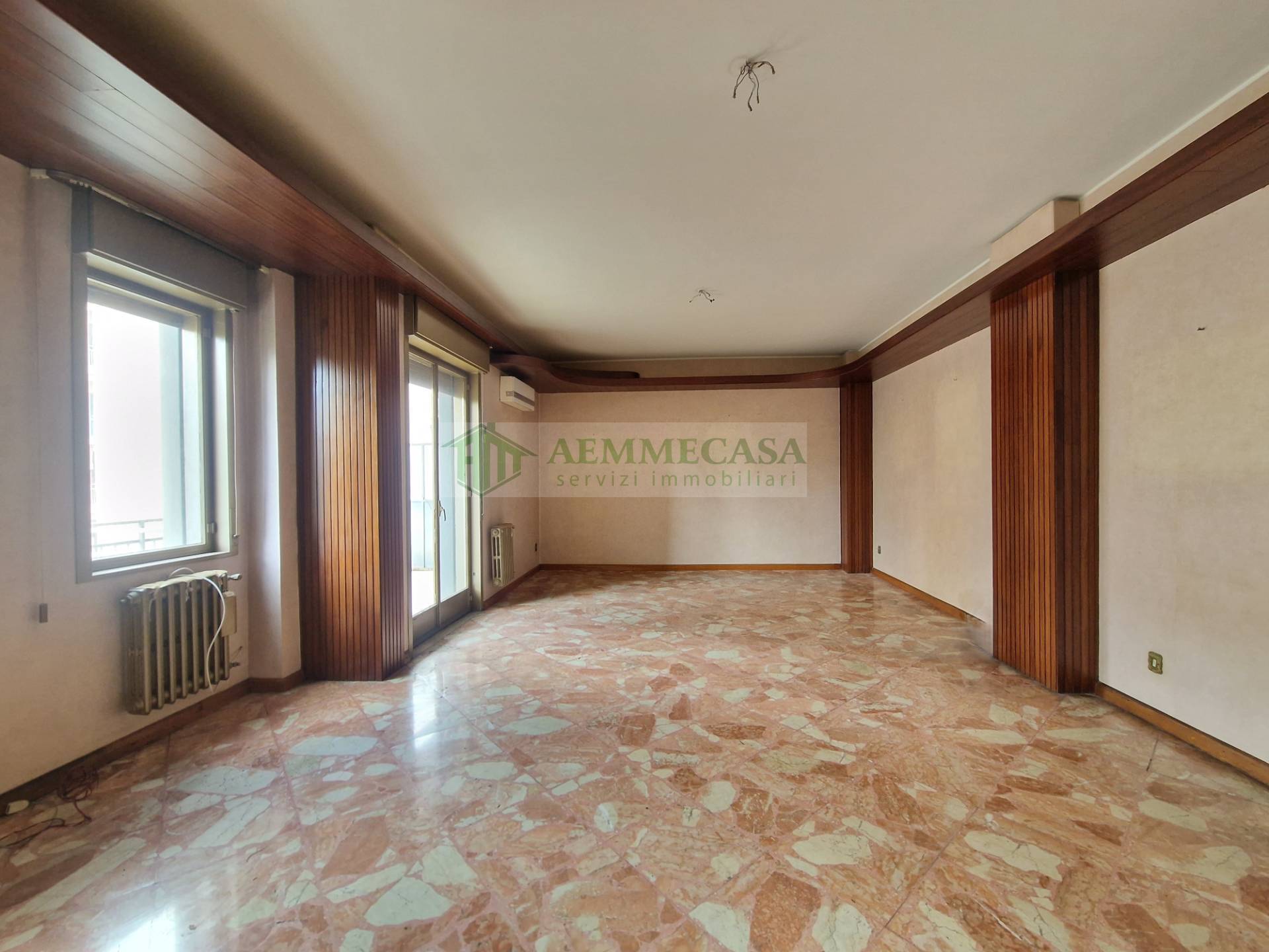 Appartamento in vendita a Catania, Sanzio-Gioeni