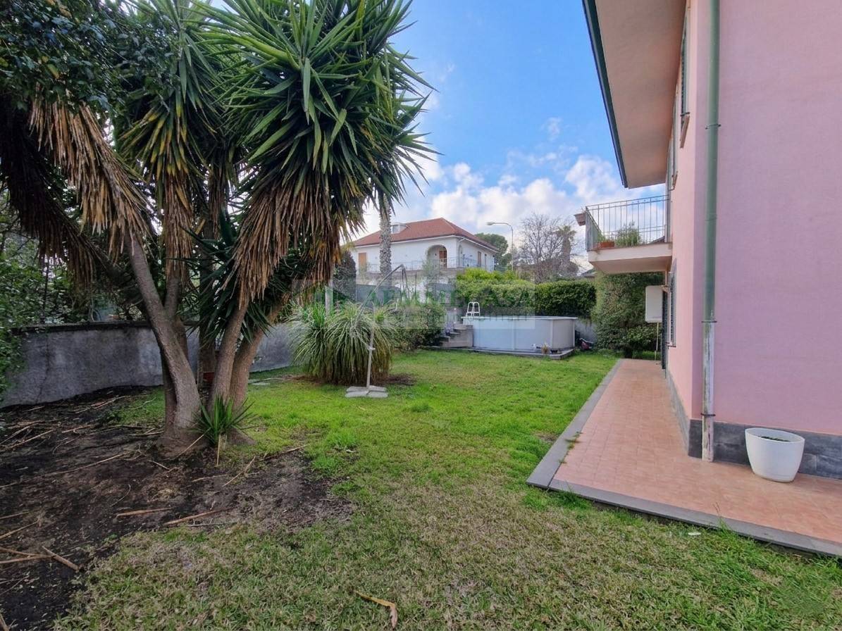 Villa in vendita a Mascalucia