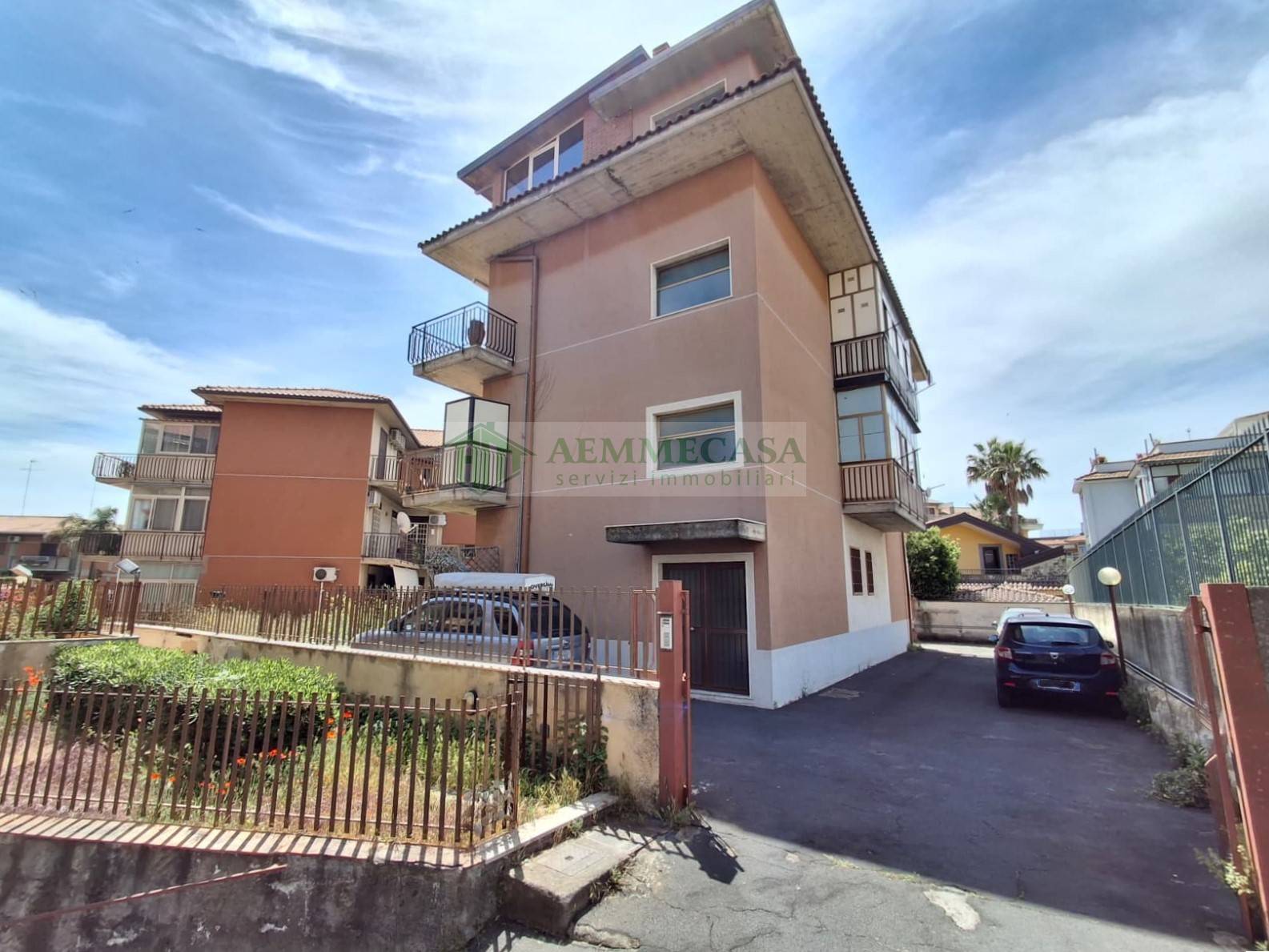 Appartamento in vendita a Tremestieri Etneo