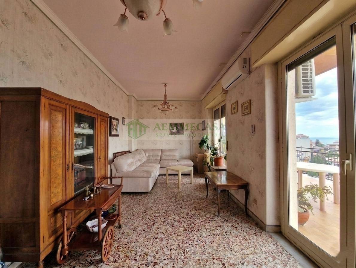 Appartamento in vendita a Catania, Via Leucatia - via del Bosco