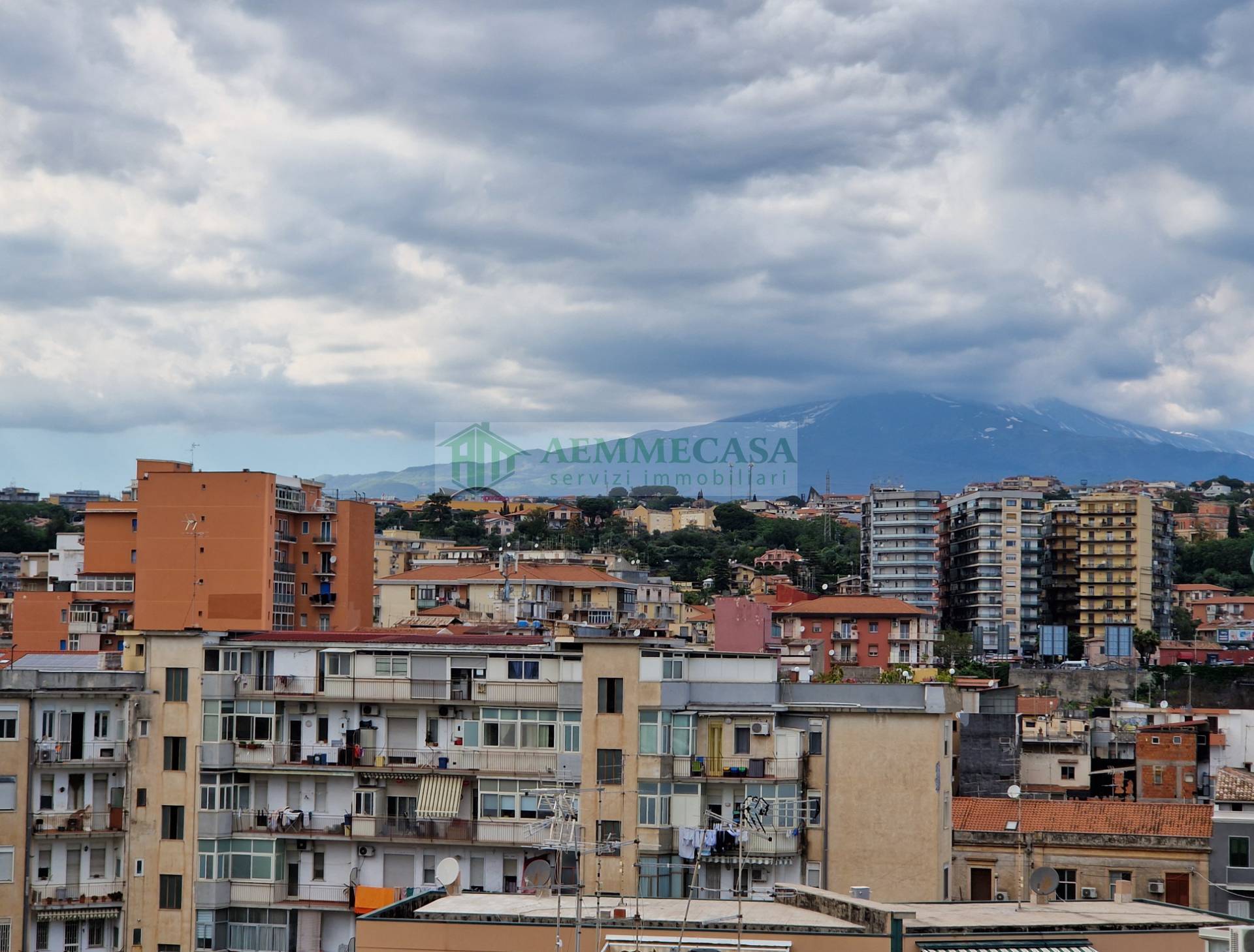 Appartamento in vendita a Catania, Via Leucatia - via del Bosco