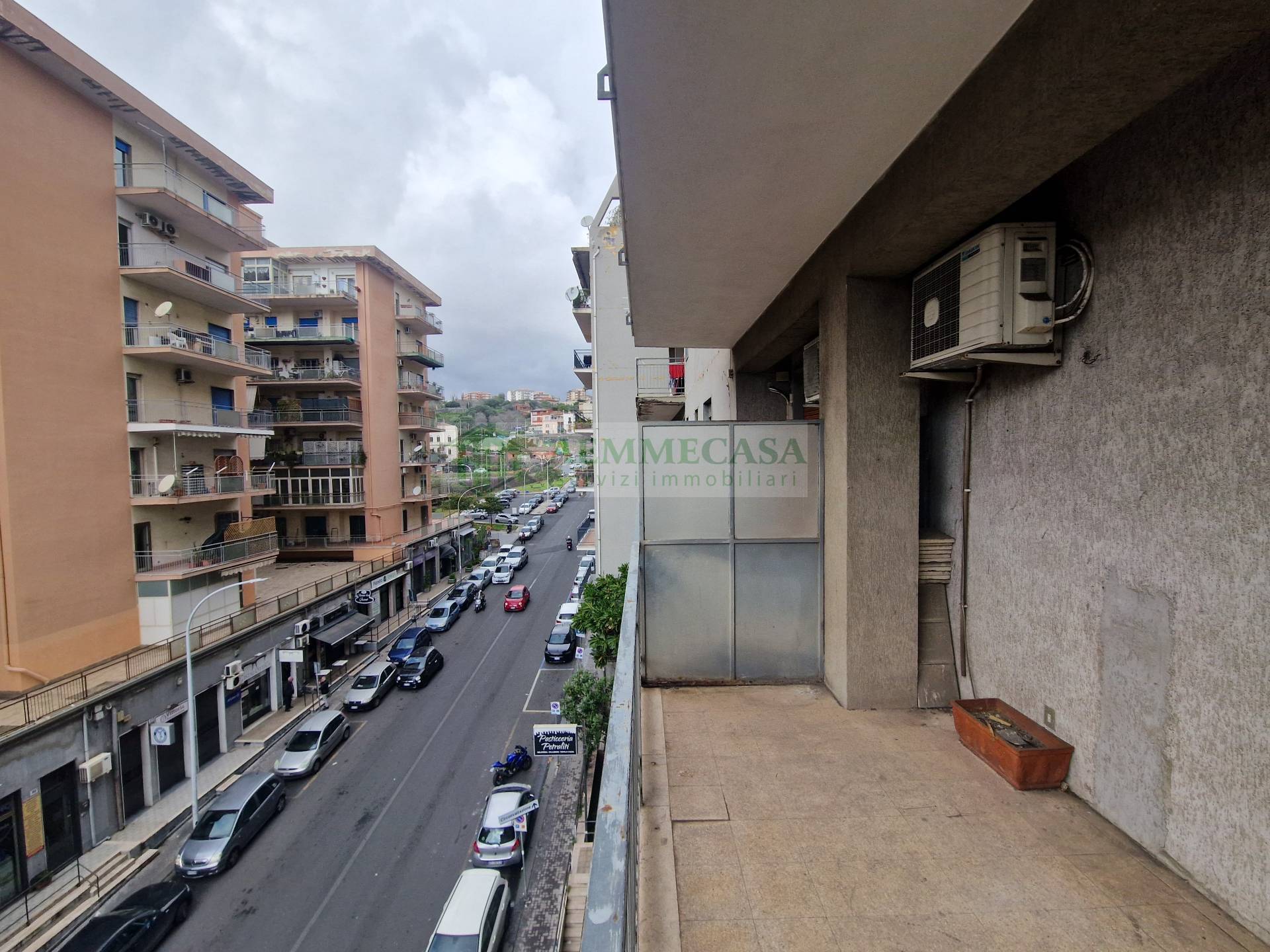 Appartamento in vendita a Catania, Sanzio-Gioeni