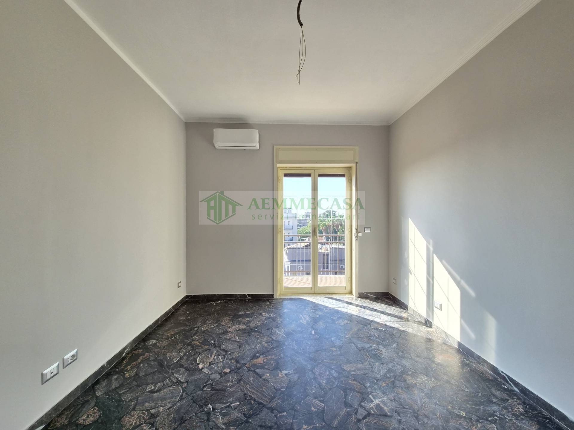 Appartamento in affitto a Catania, Via Leucatia - via del Bosco