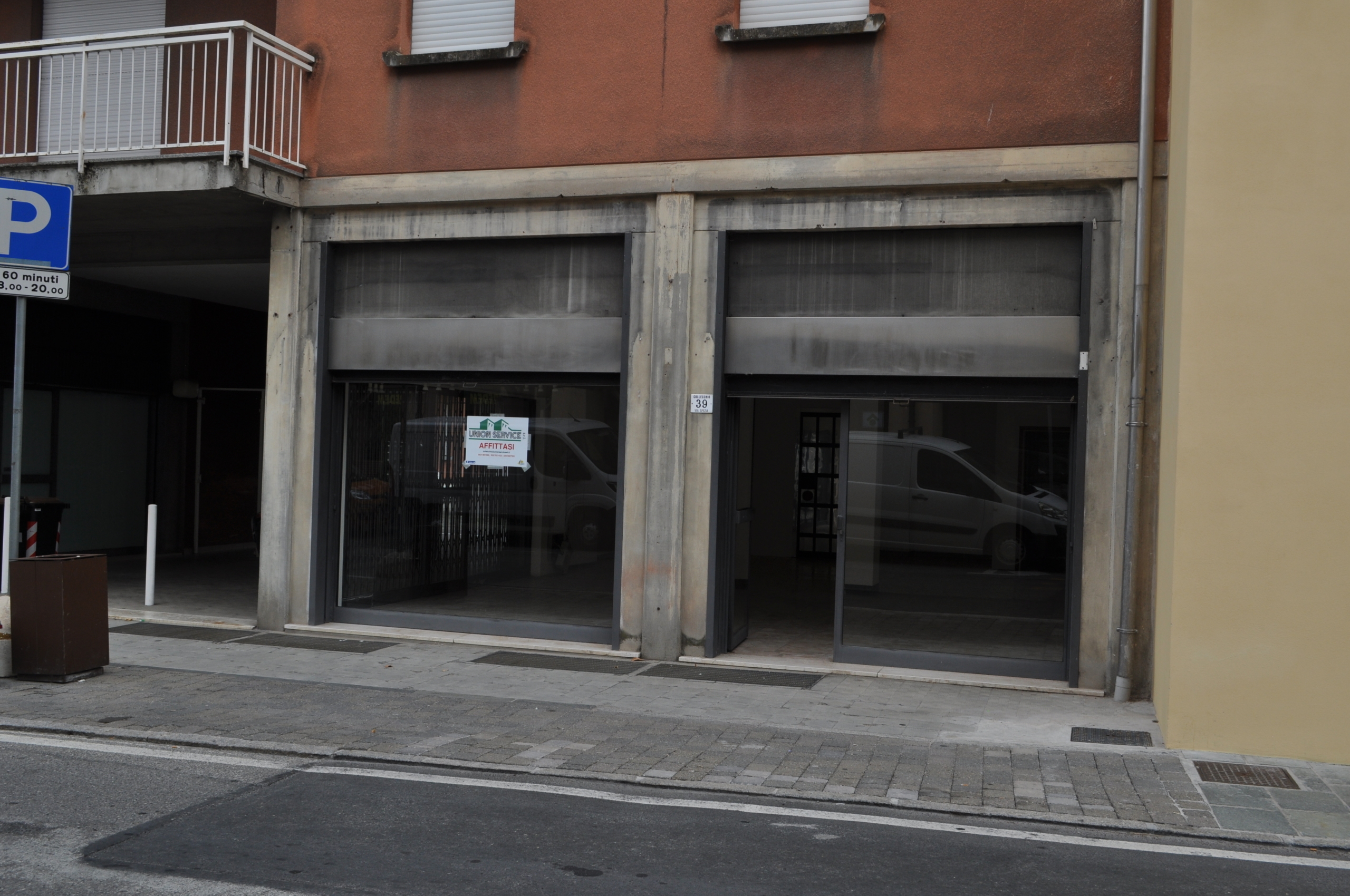 Locale commerciale in affitto in via spezia 49, Collecchio