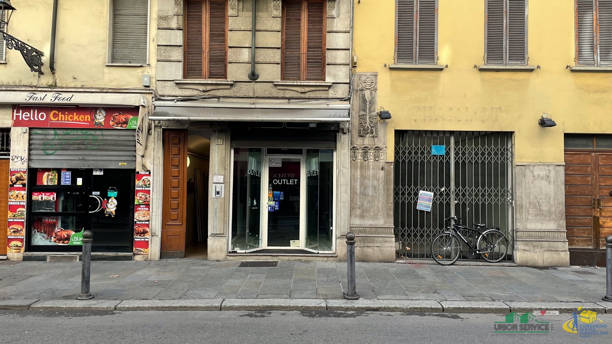 Locale commerciale in vendita in strada garibaldi, Parma