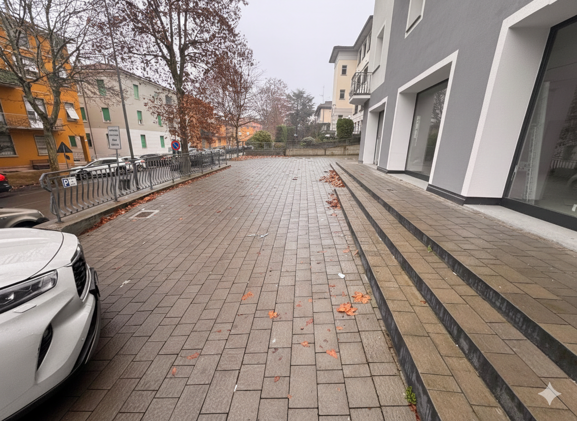 Locale commerciale nuova in via xxiv maggio 25, Fornovo di Taro