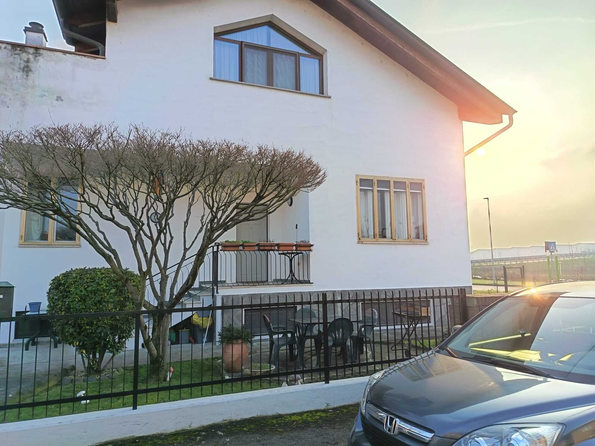 Appartamento con box doppio in via torino, Collecchio