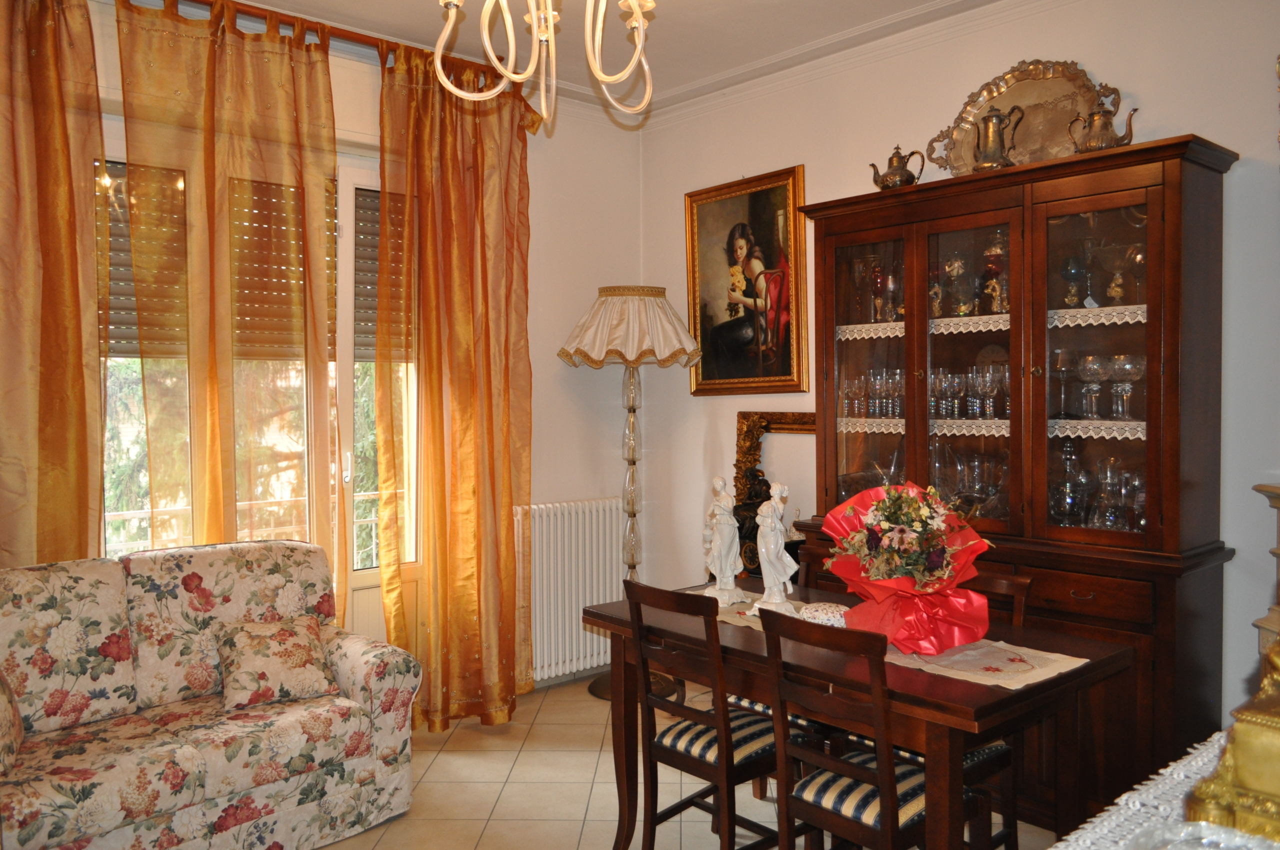 Trilocale in vendita in via volturno 9, Parma