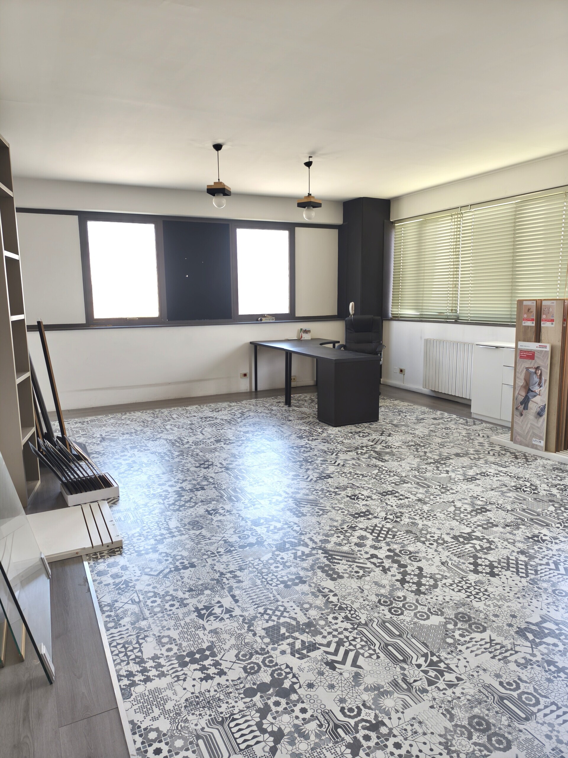 Ufficio in affitto in via monte sporno 1, Parma