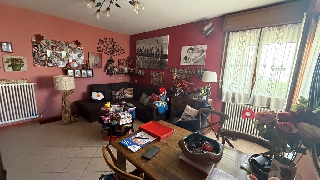 Appartamento con box doppio in strada bassa 20, Collecchio