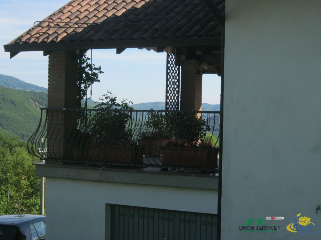 Casa indipendente con giardino in strada bergotto 42, Berceto