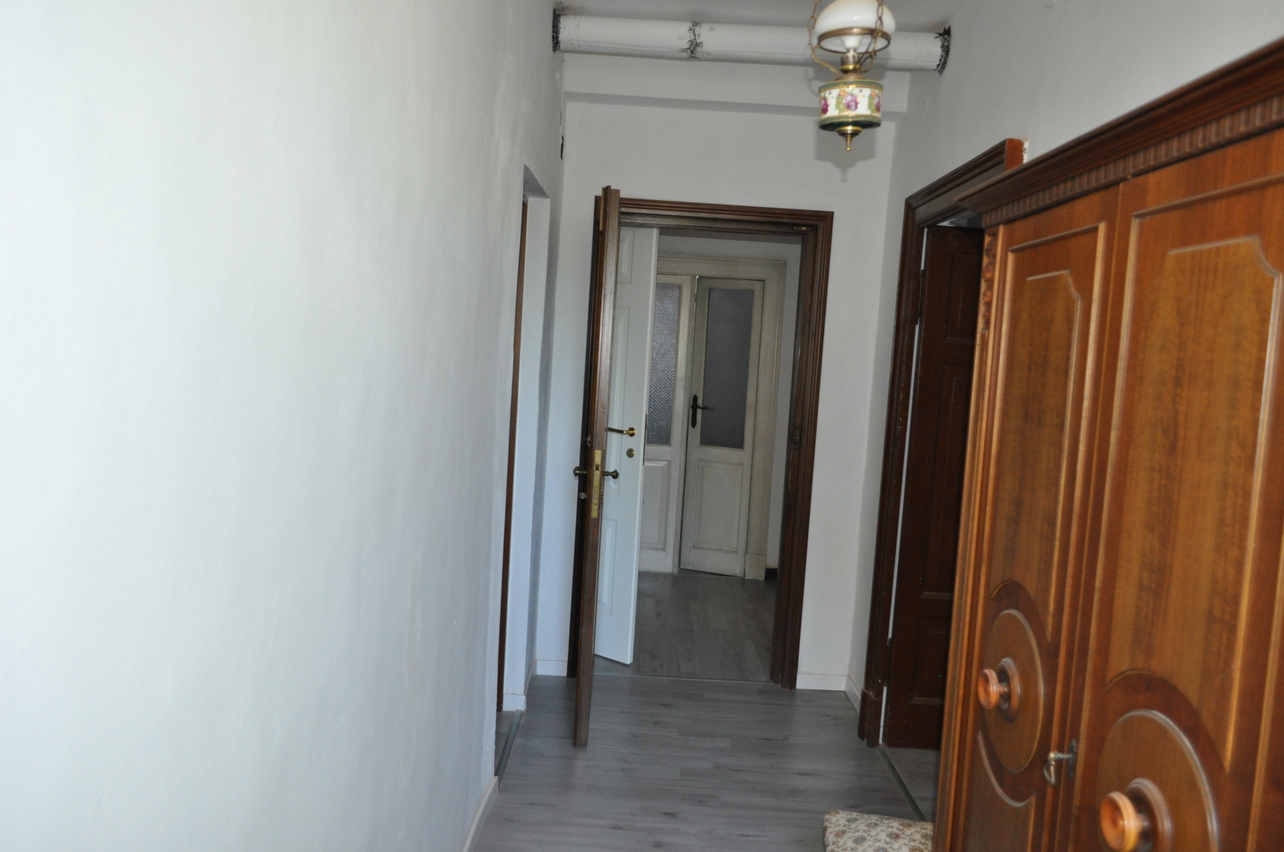 Trilocale ristrutturato in via la spezia 32, Collecchio