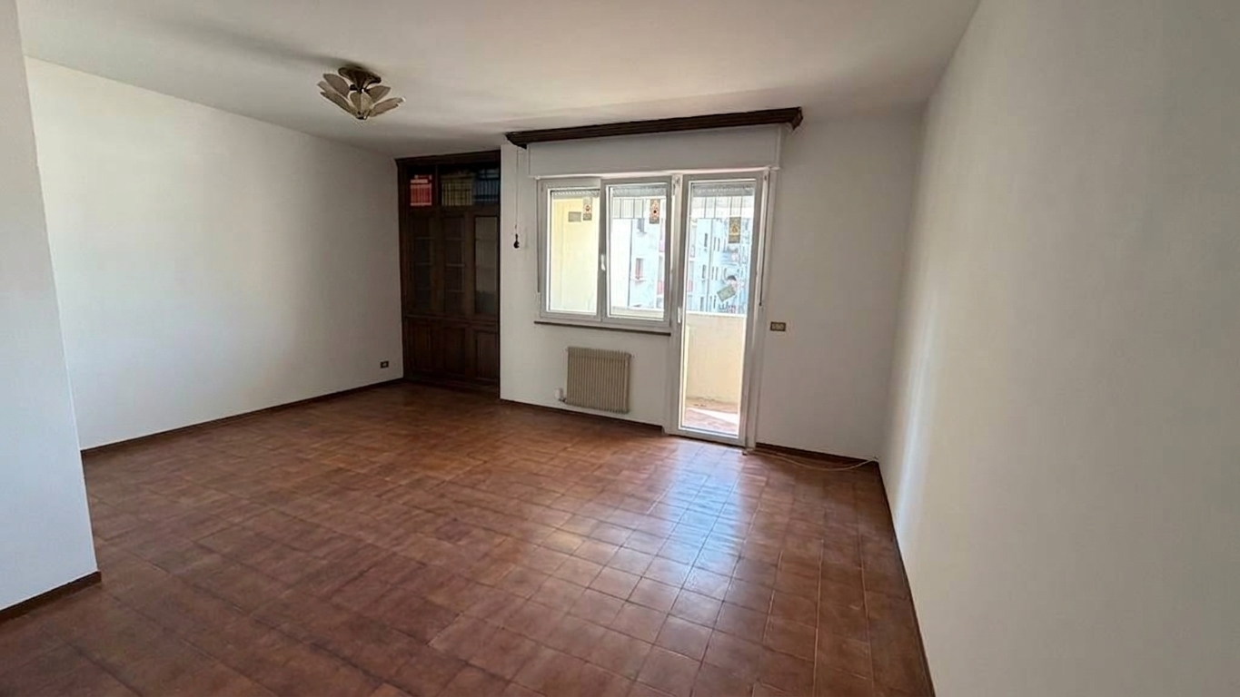 Appartamento con giardino in via solferino 58, Fornovo di Taro