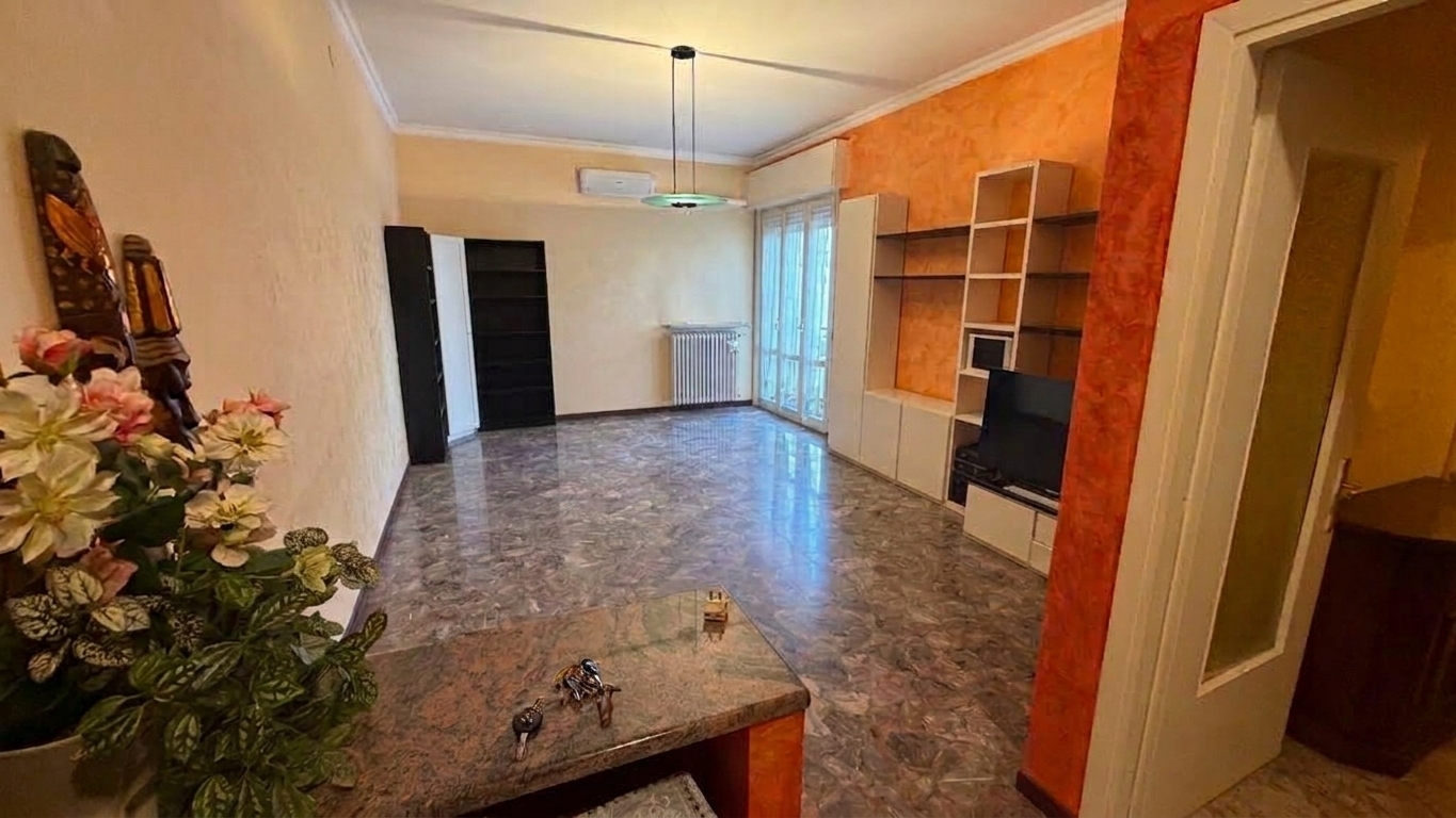 Appartamento con giardino in via p.f. carrega 12, Collecchio