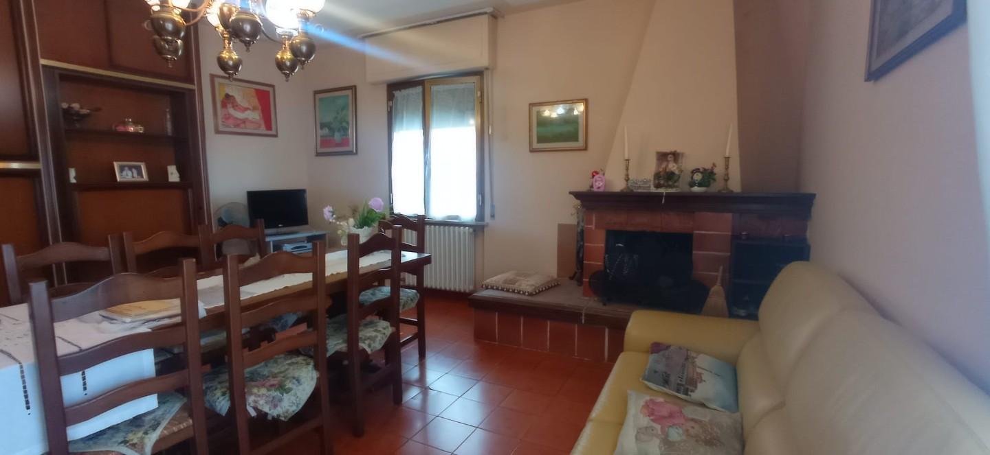 Quadrilocale con terrazzo a Fucecchio