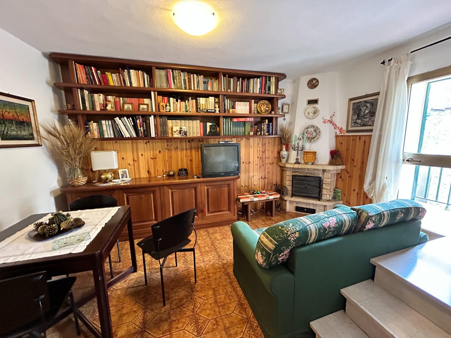 Appartamento con terrazzo a Chianni